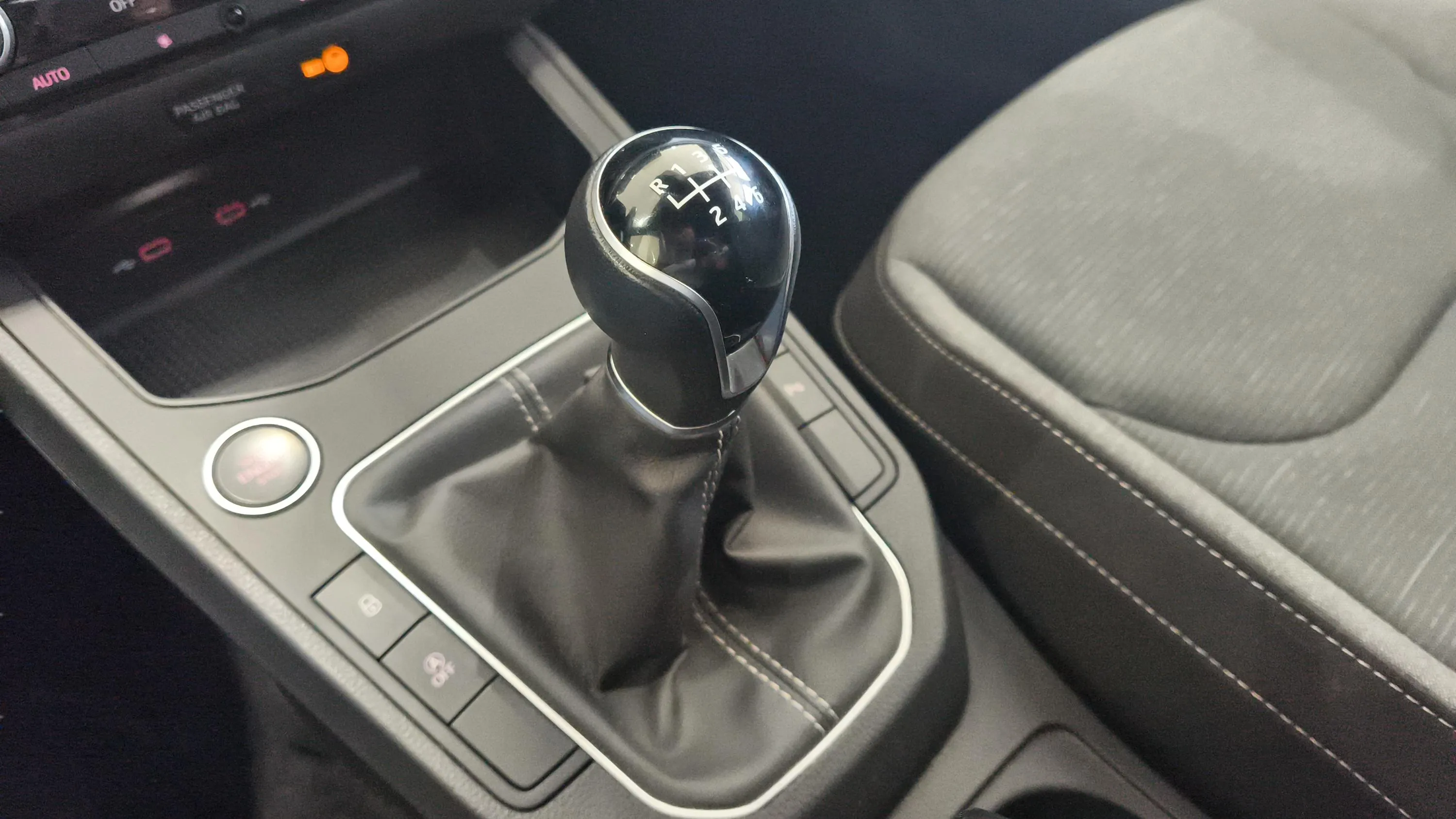 SEAT Ibiza 1.0 TSI Special Edition - foto 13