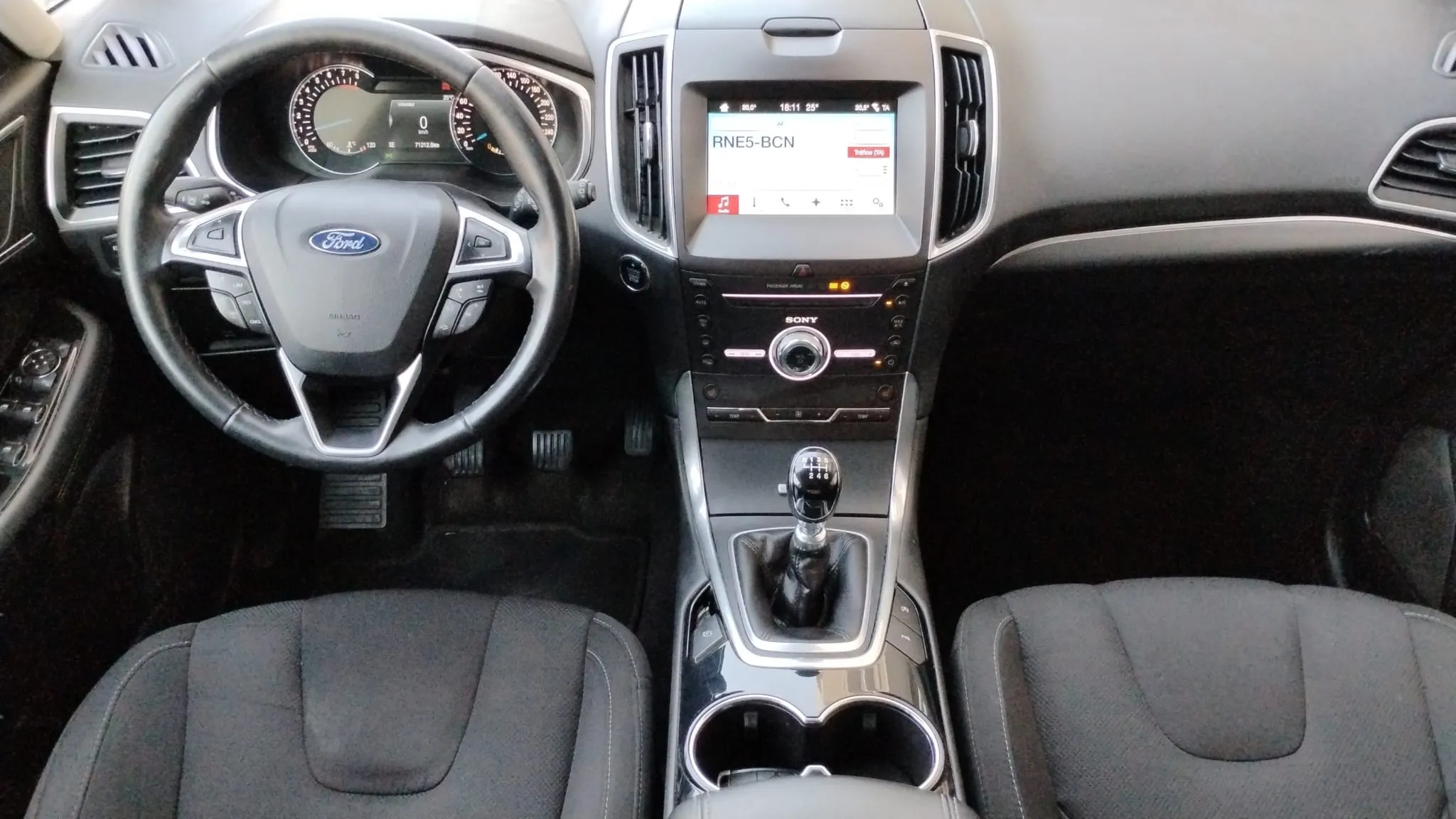 Ford S-Max 1.5 EcoBoost Titanium - foto 9