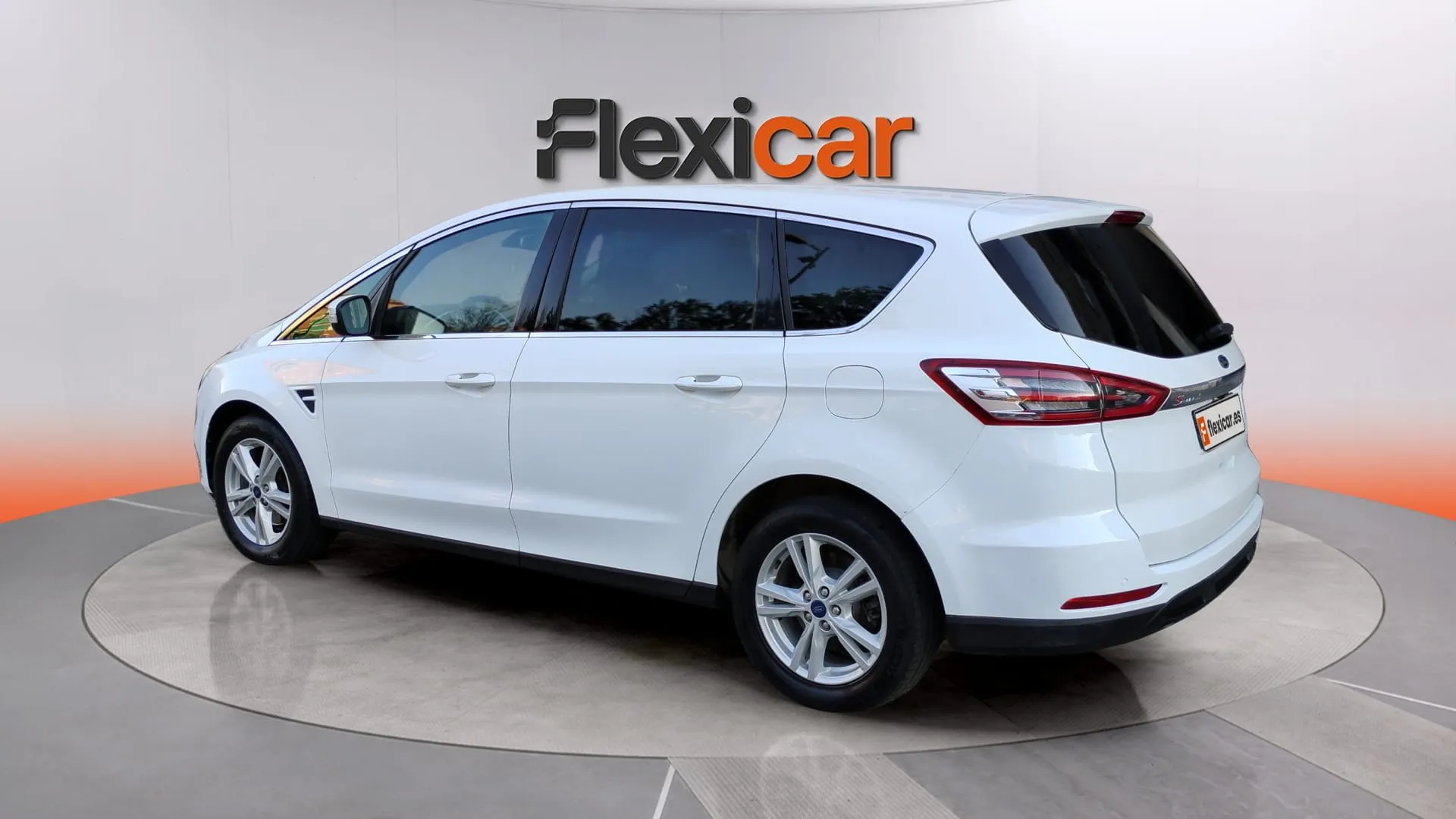 Ford S-Max 1.5 EcoBoost Titanium - foto 5