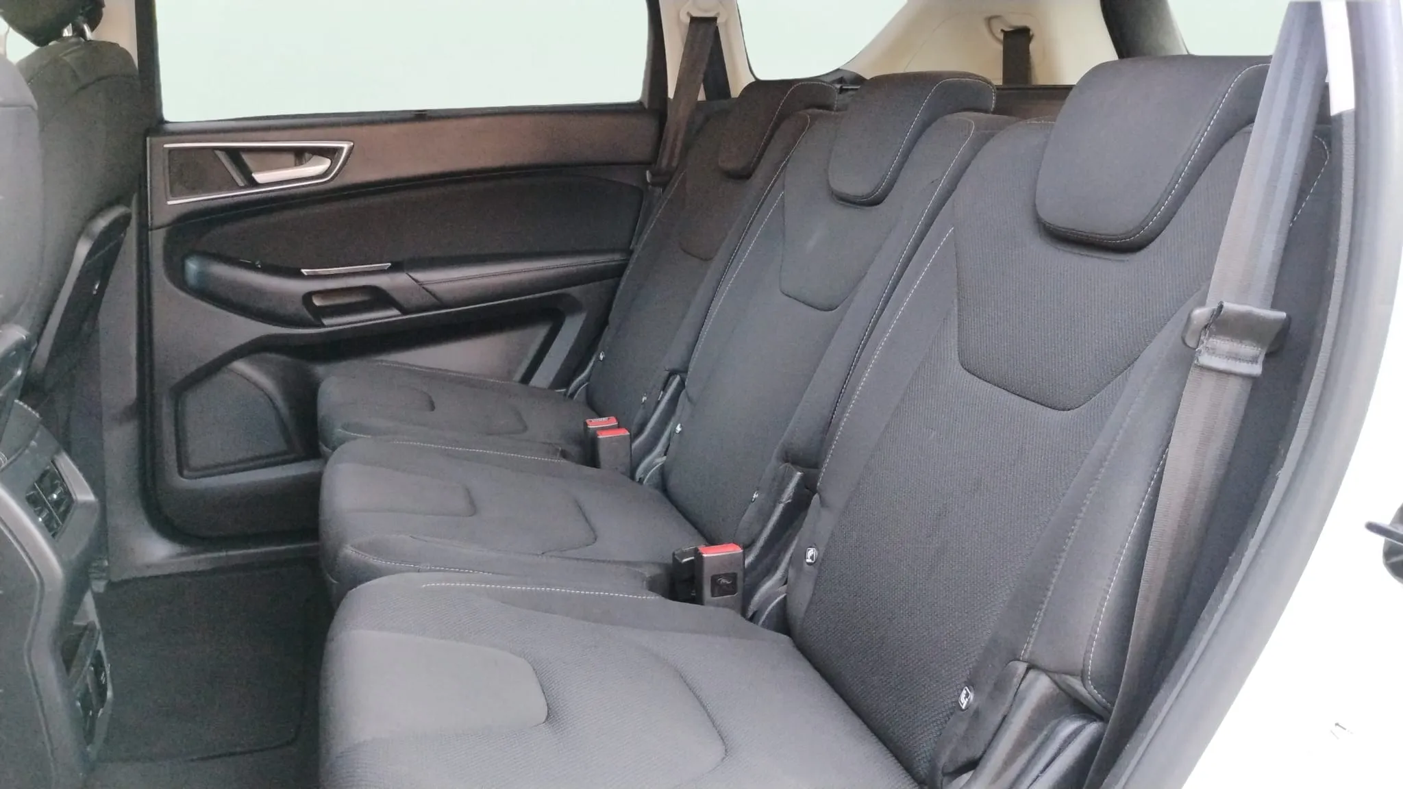 Ford S-Max 1.5 EcoBoost Titanium - foto 15