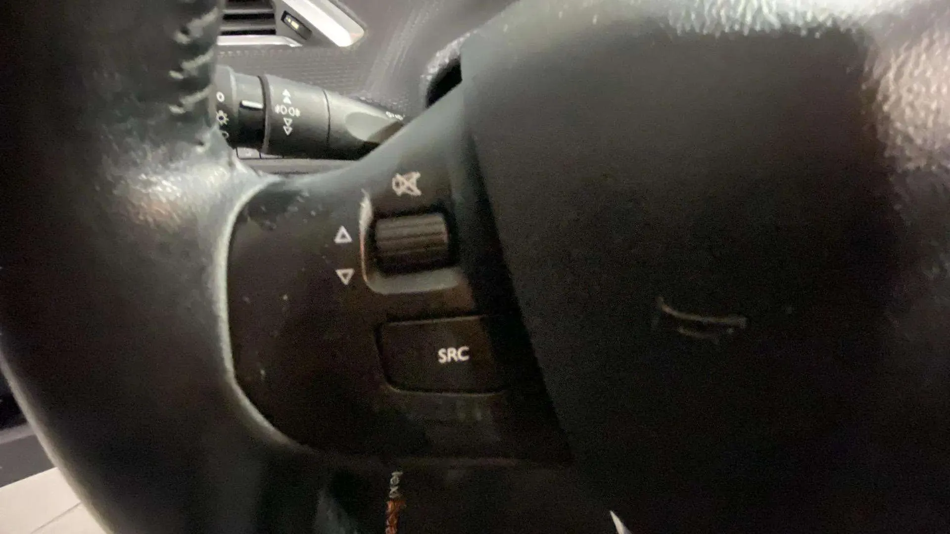 Peugeot 2008 Style 1.2L PureTech - foto 18