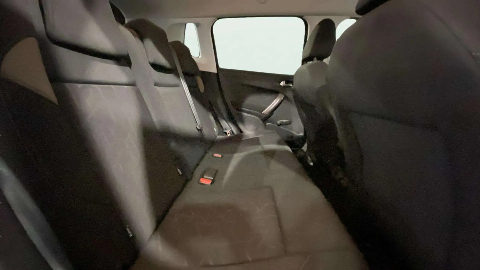 Peugeot 2008 Style 1.2L PureTech - foto 17