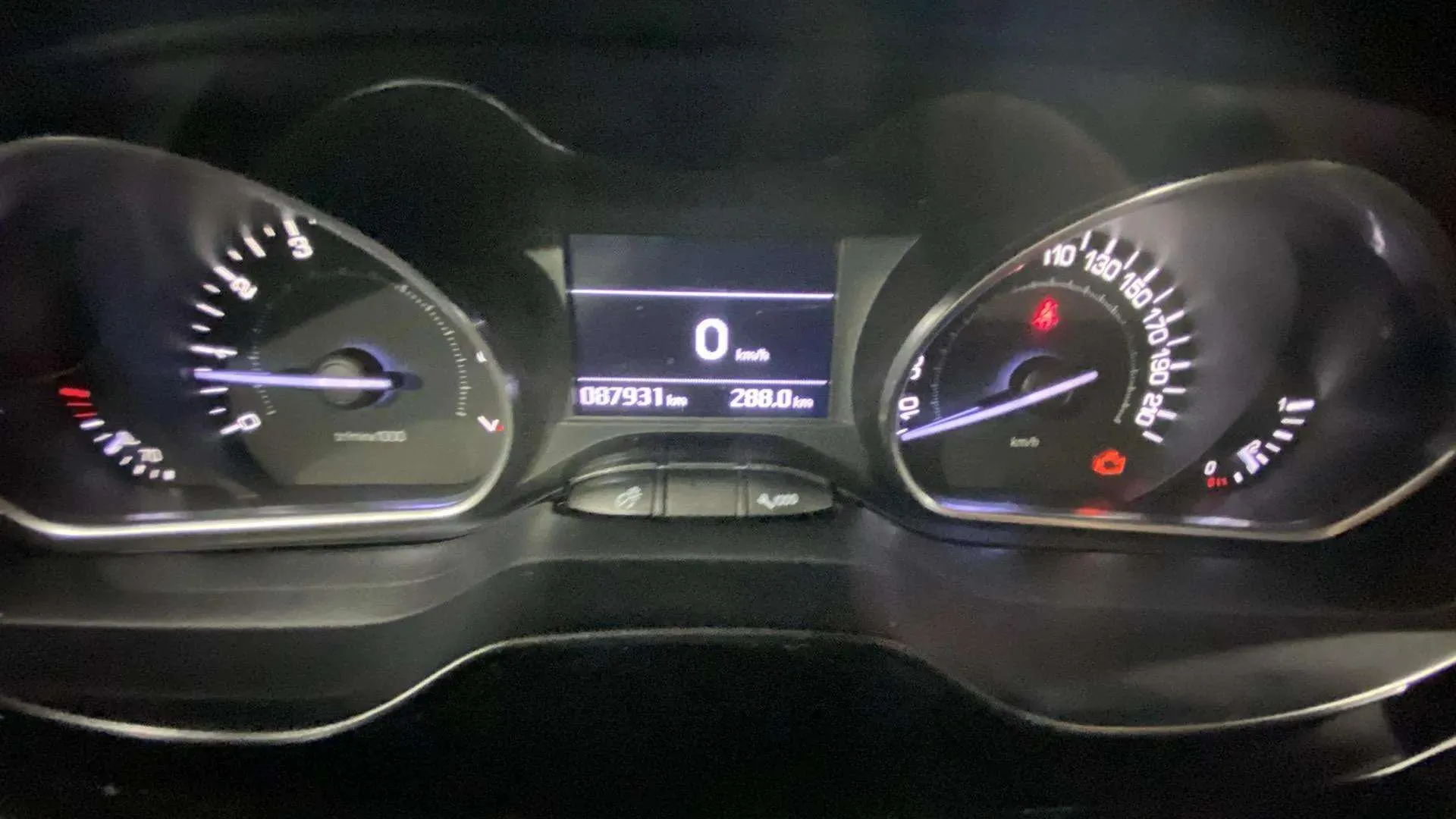 Peugeot 2008 Style 1.2L PureTech - foto 12