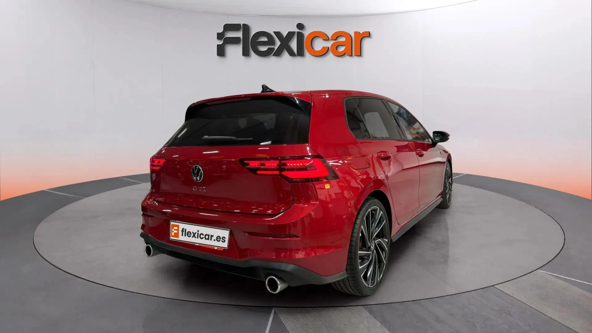 Volkswagen Golf GTI 2.0 TSI DSG - foto 7