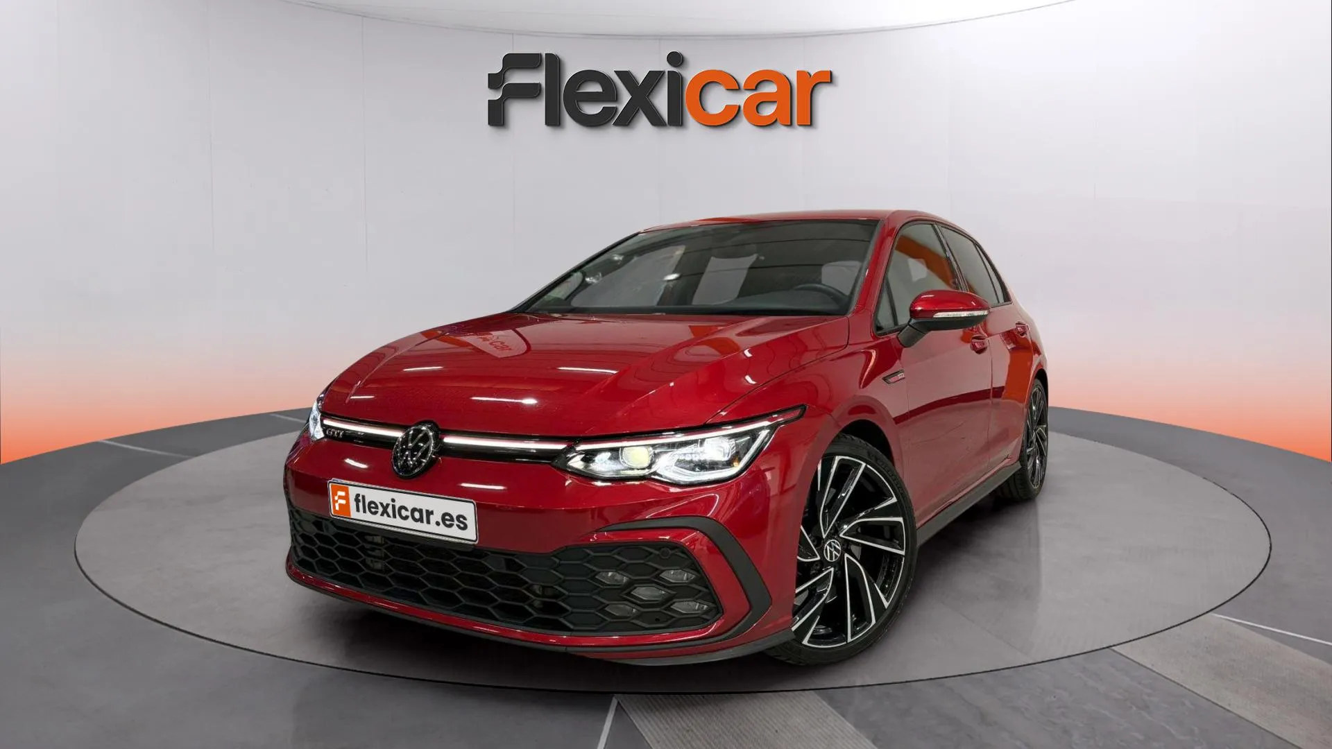 Volkswagen Golf GTI 2.0 TSI DSG - foto 3