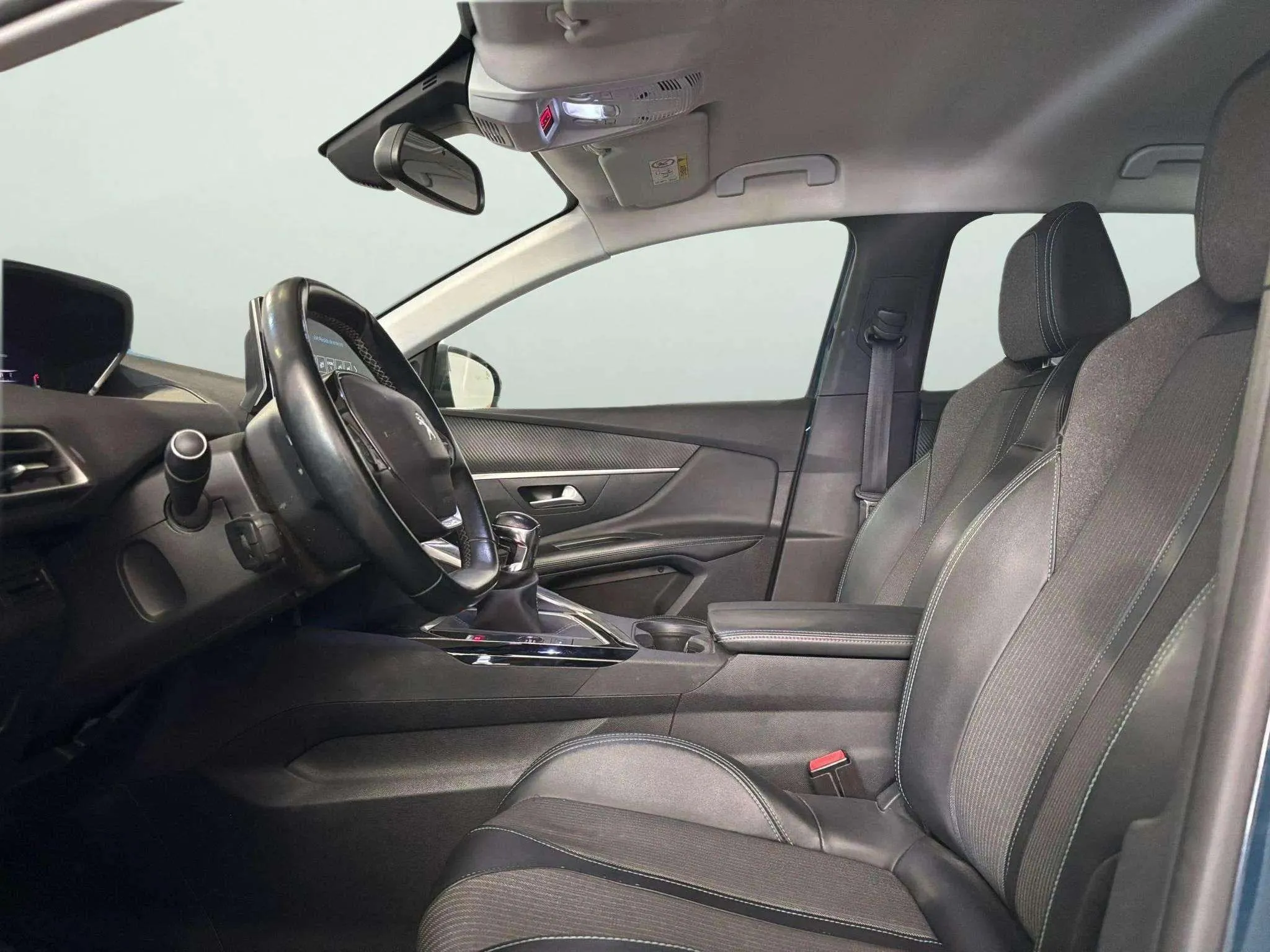 Peugeot 3008 1.2 PureTech Allure - foto 9