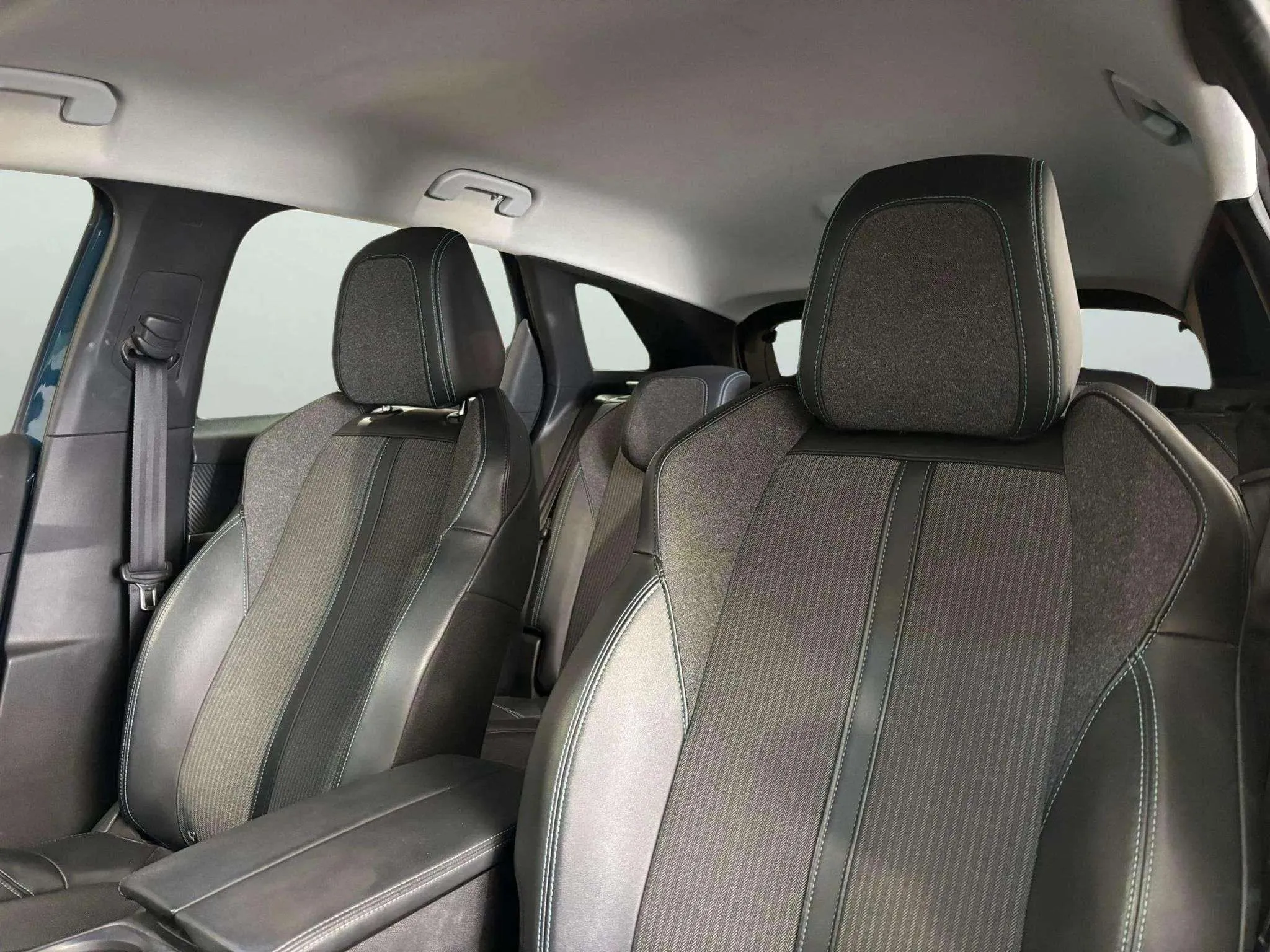 Peugeot 3008 1.2 PureTech Allure - foto 10
