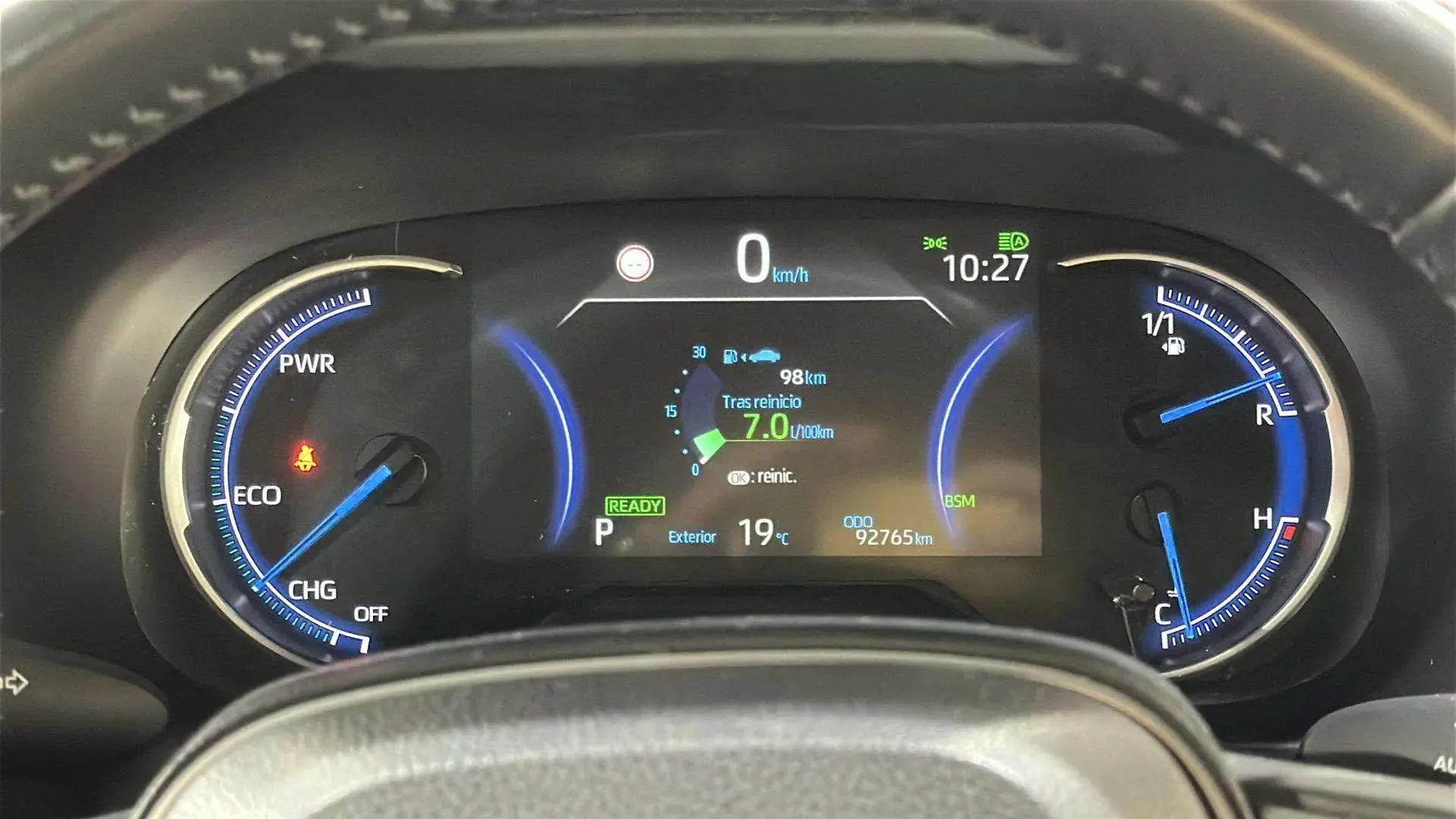 Toyota RAV4 2.5l 220H Style - foto 12