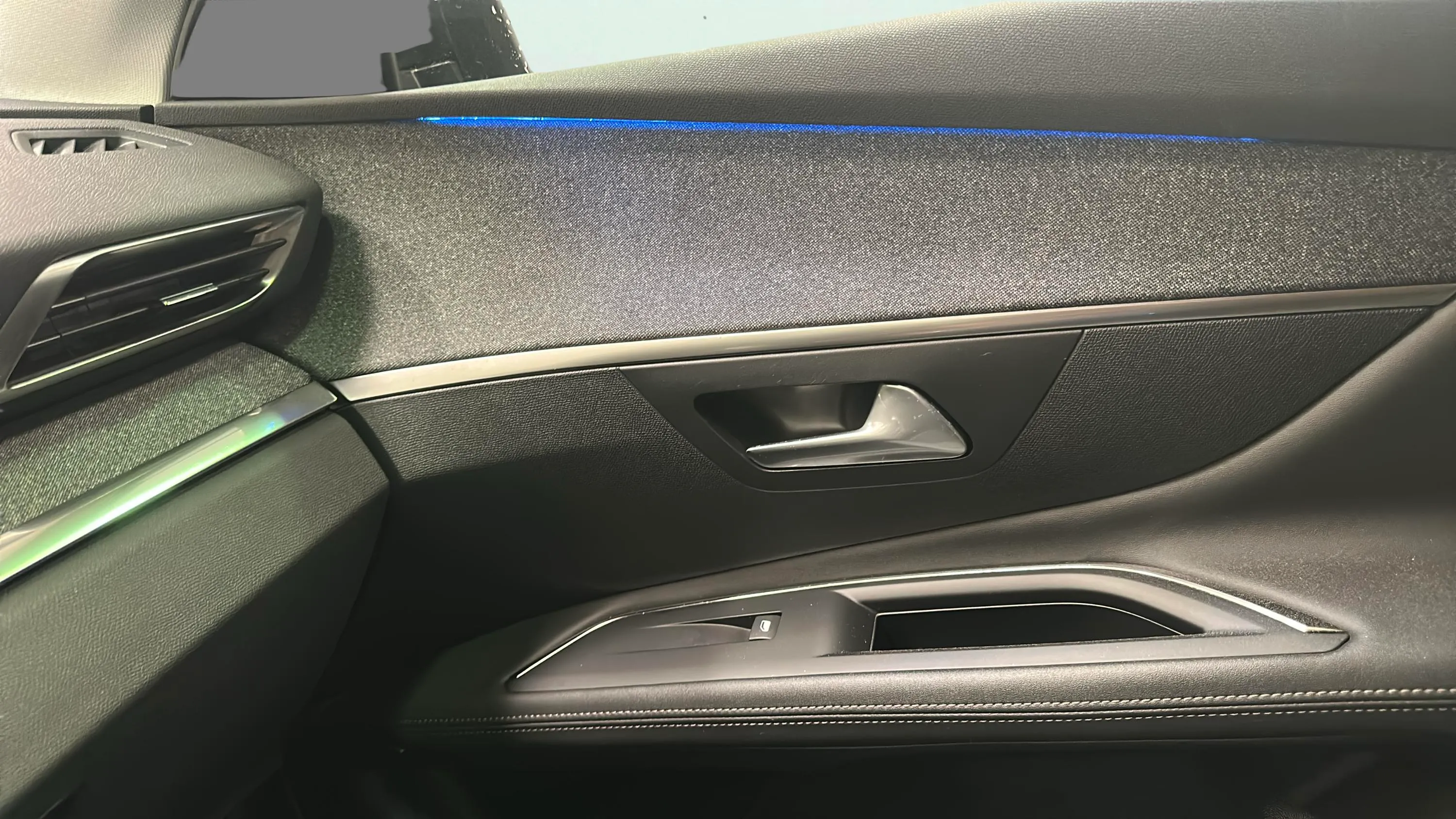 Peugeot 3008 225 e-EAT8 Allure - foto 17