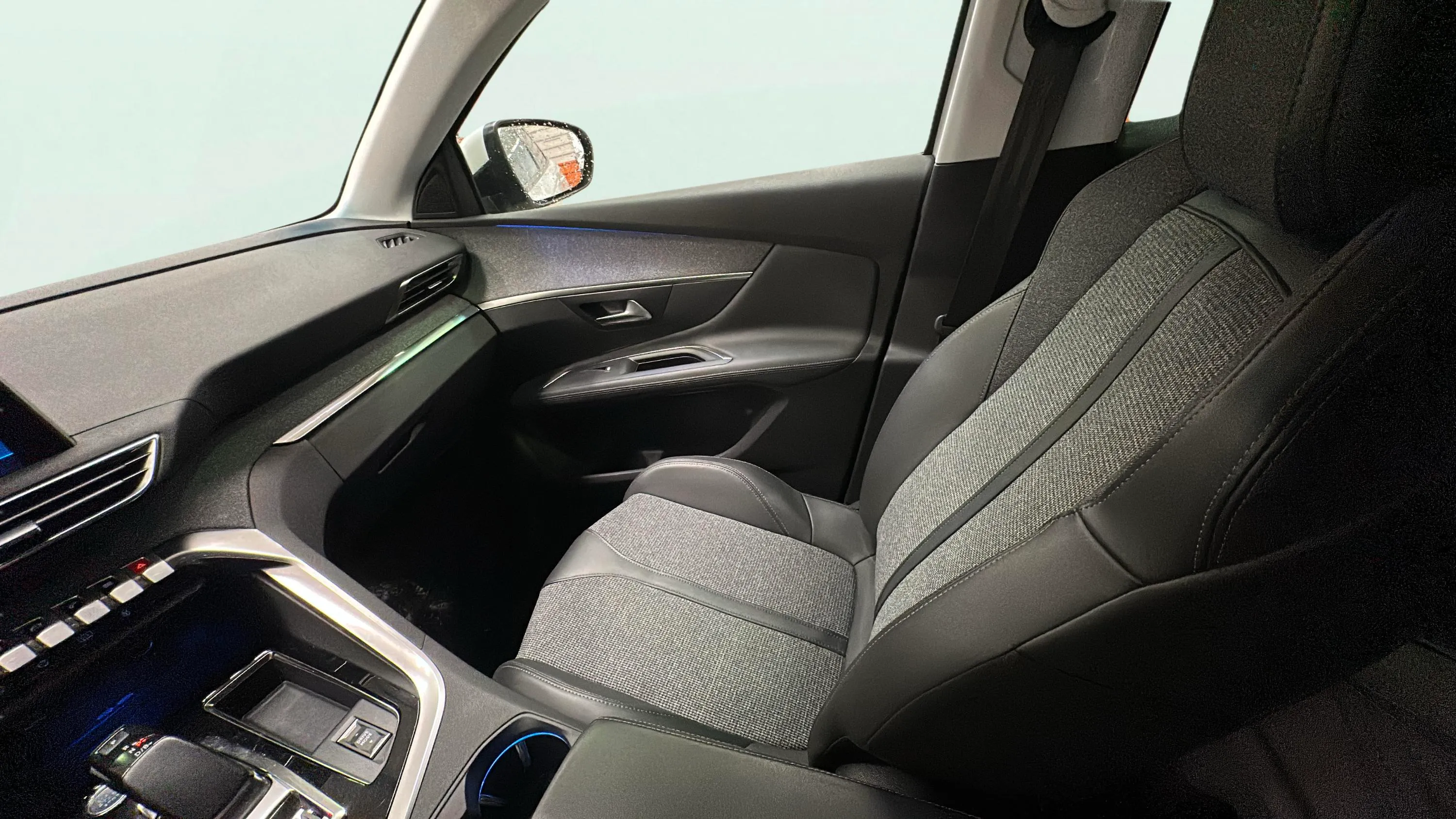 Peugeot 3008 225 e-EAT8 Allure - foto 11