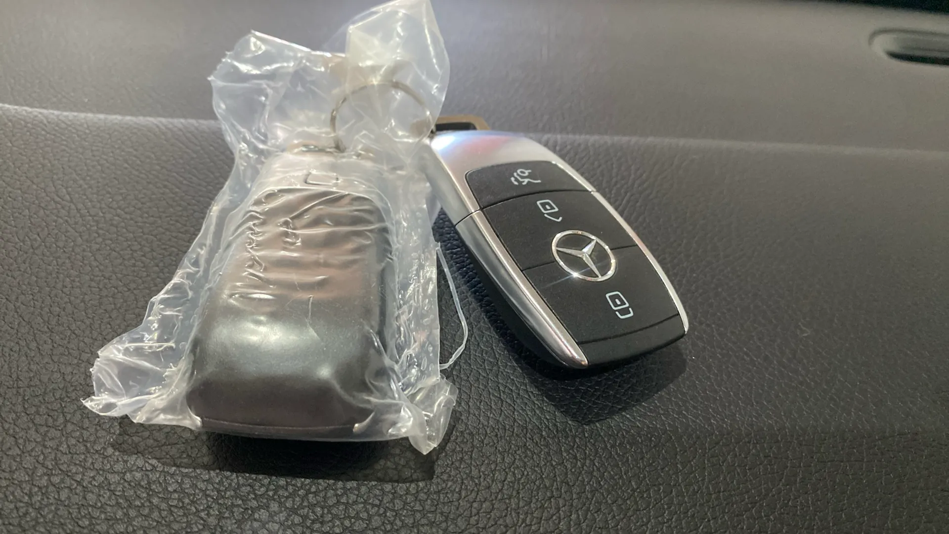 Mercedes-Benz CLA 180 - foto 18
