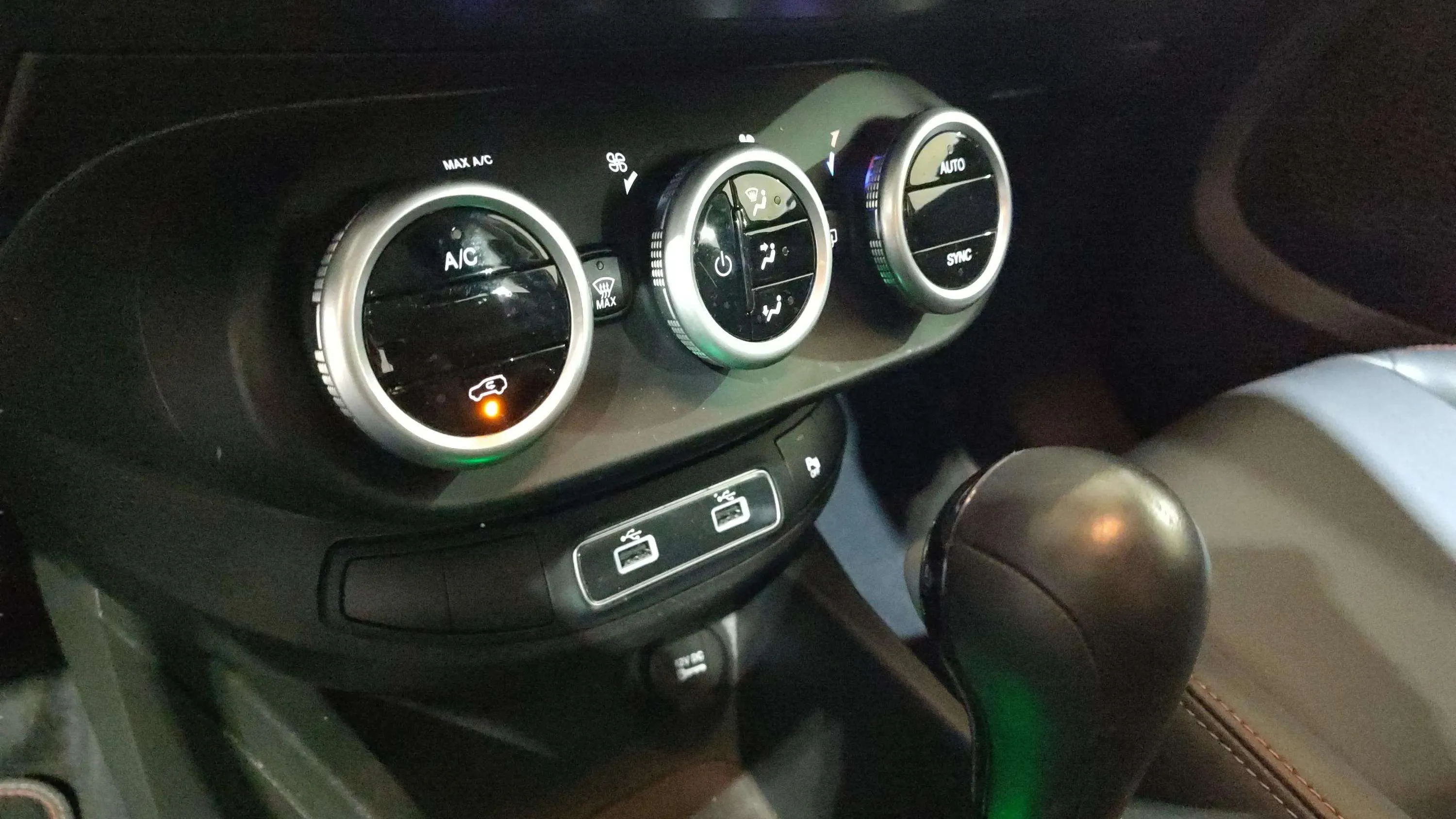 Fiat 500X Sport 1.5 Hybrid DCT - foto 18