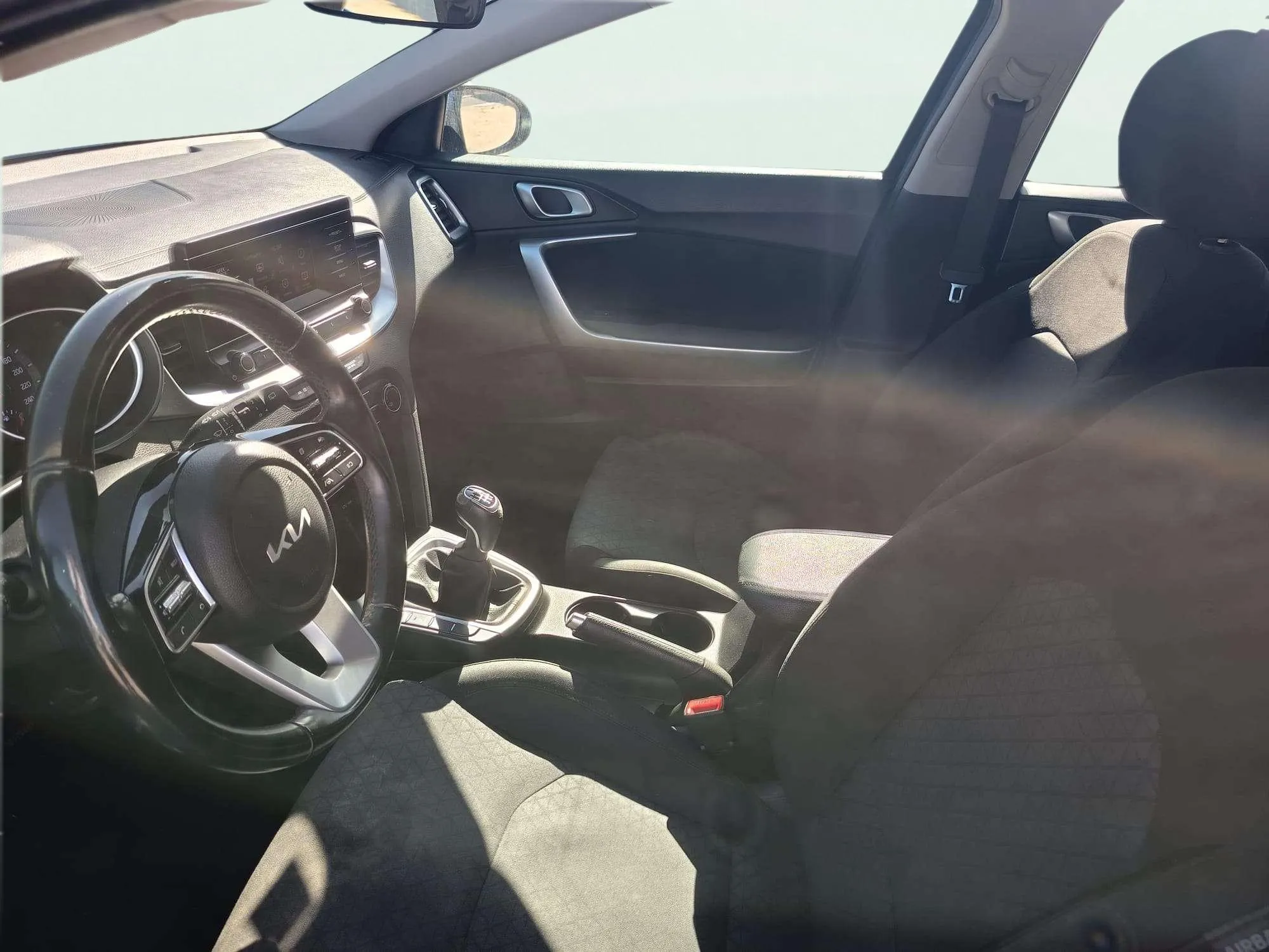 Kia Ceed 1.0 T-GDi Concept - foto 9