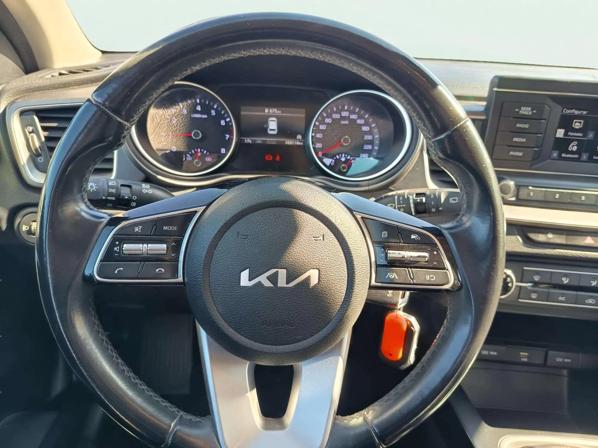 Kia Ceed 1.0 T-GDi Concept - foto 10