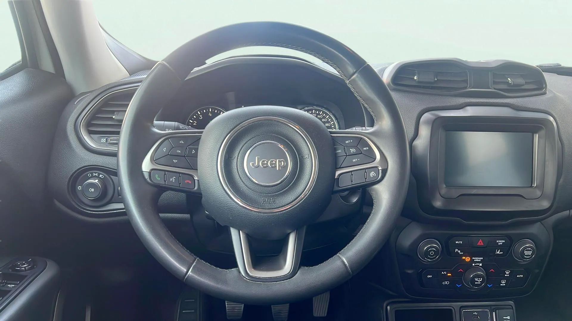 Jeep Renegade Limited 1.0G 4x2 - foto 10