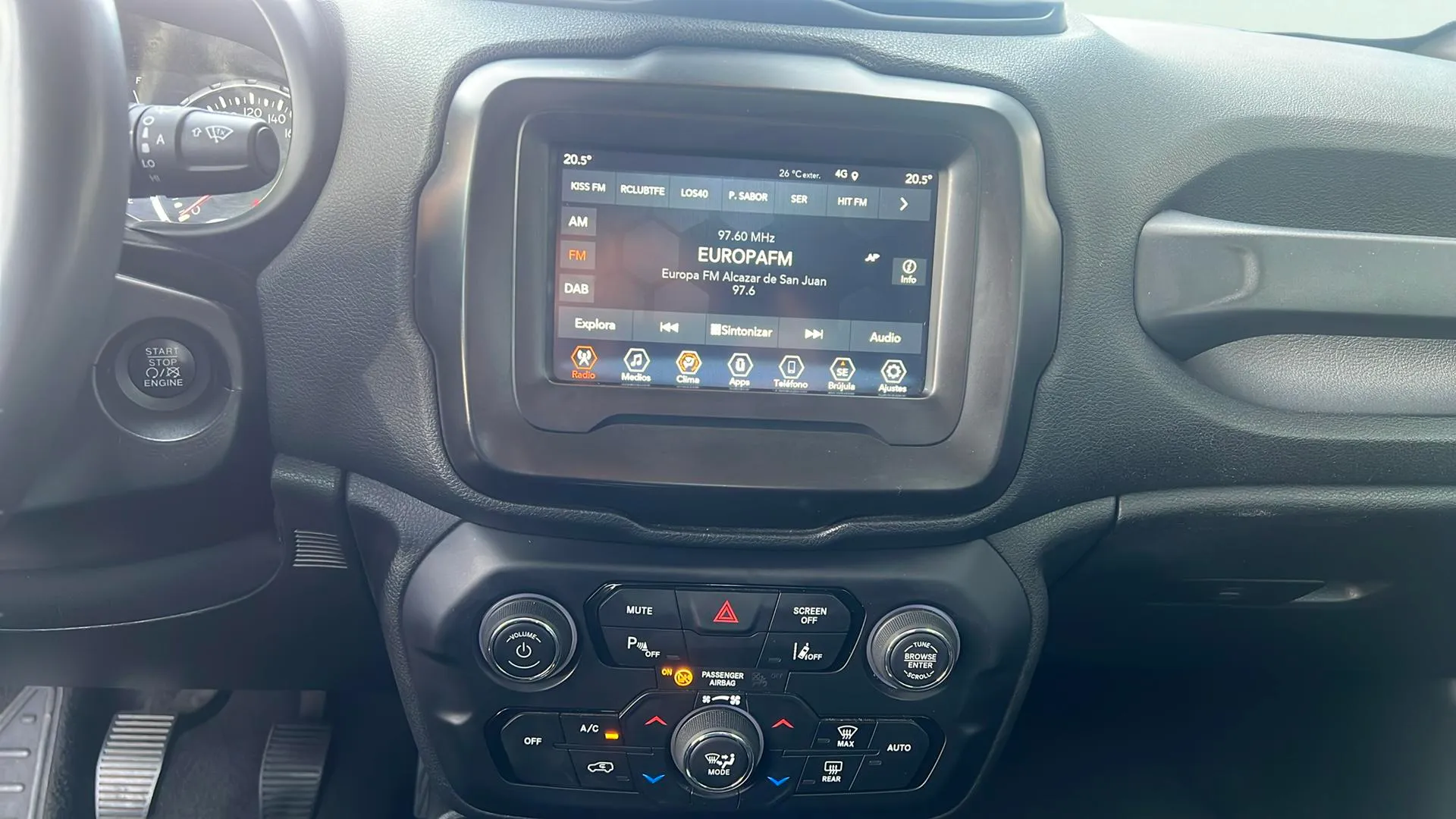 Jeep Renegade Limited 1.0G 4x2 - foto 16