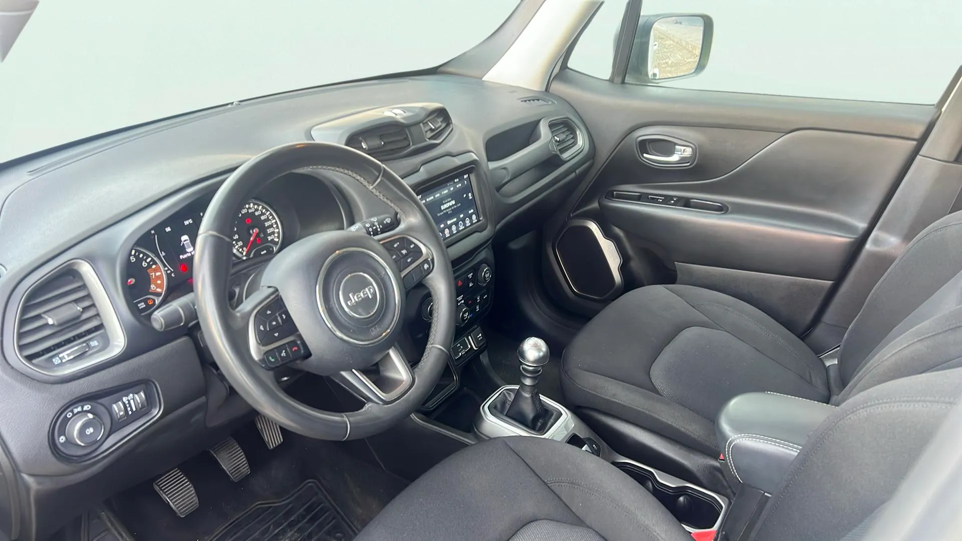 Jeep Renegade Limited 1.0G 4x2 - foto 9