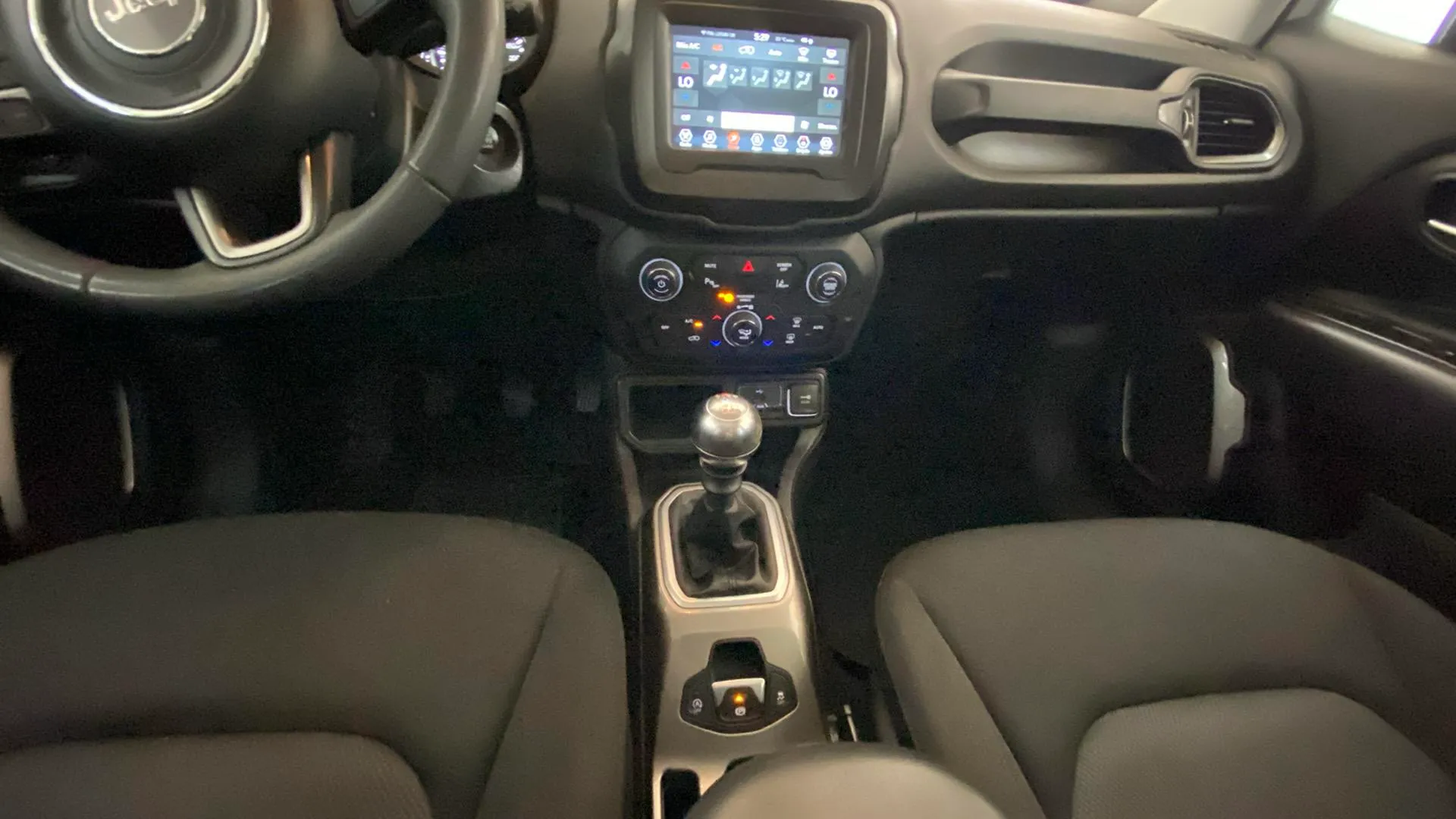 Jeep Renegade Limited 1.0G 4x2 - foto 6