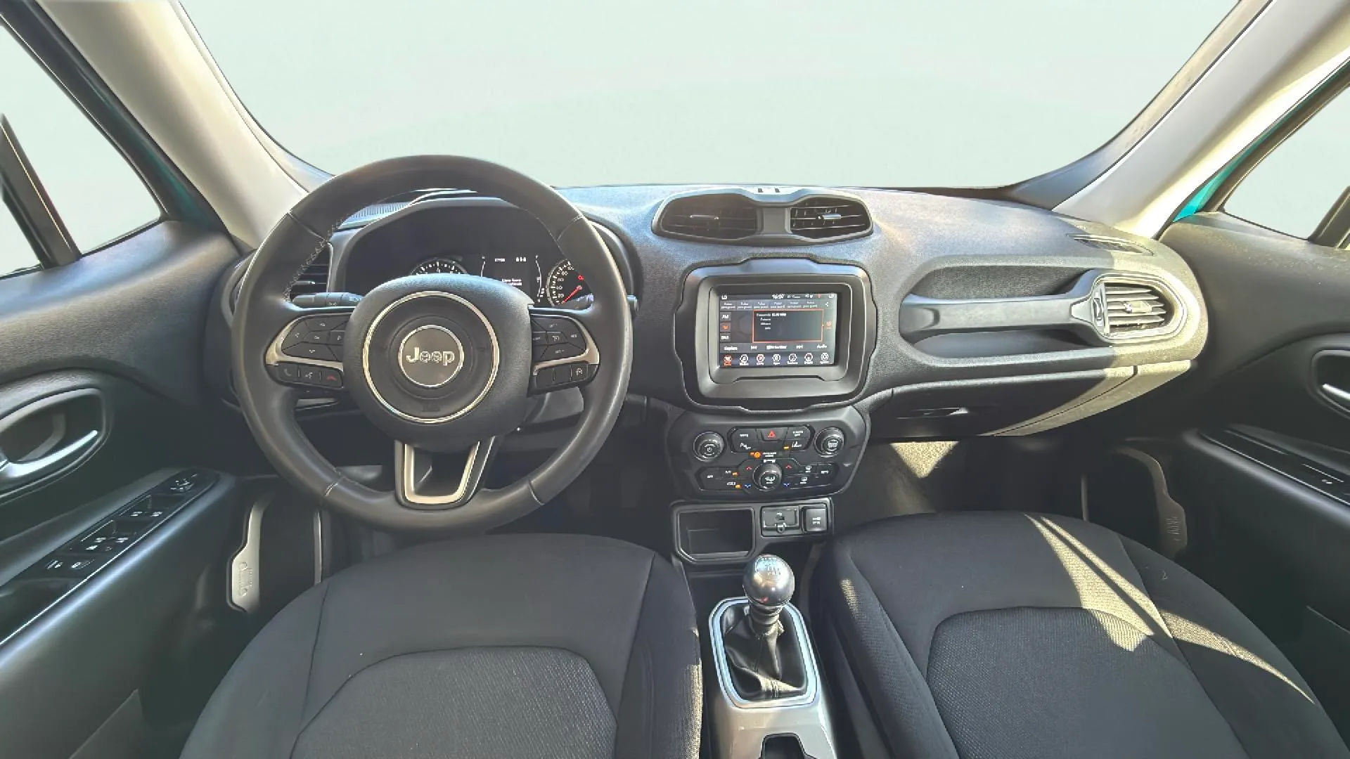 Jeep Renegade Limited 1.0G 4x2 - foto 8