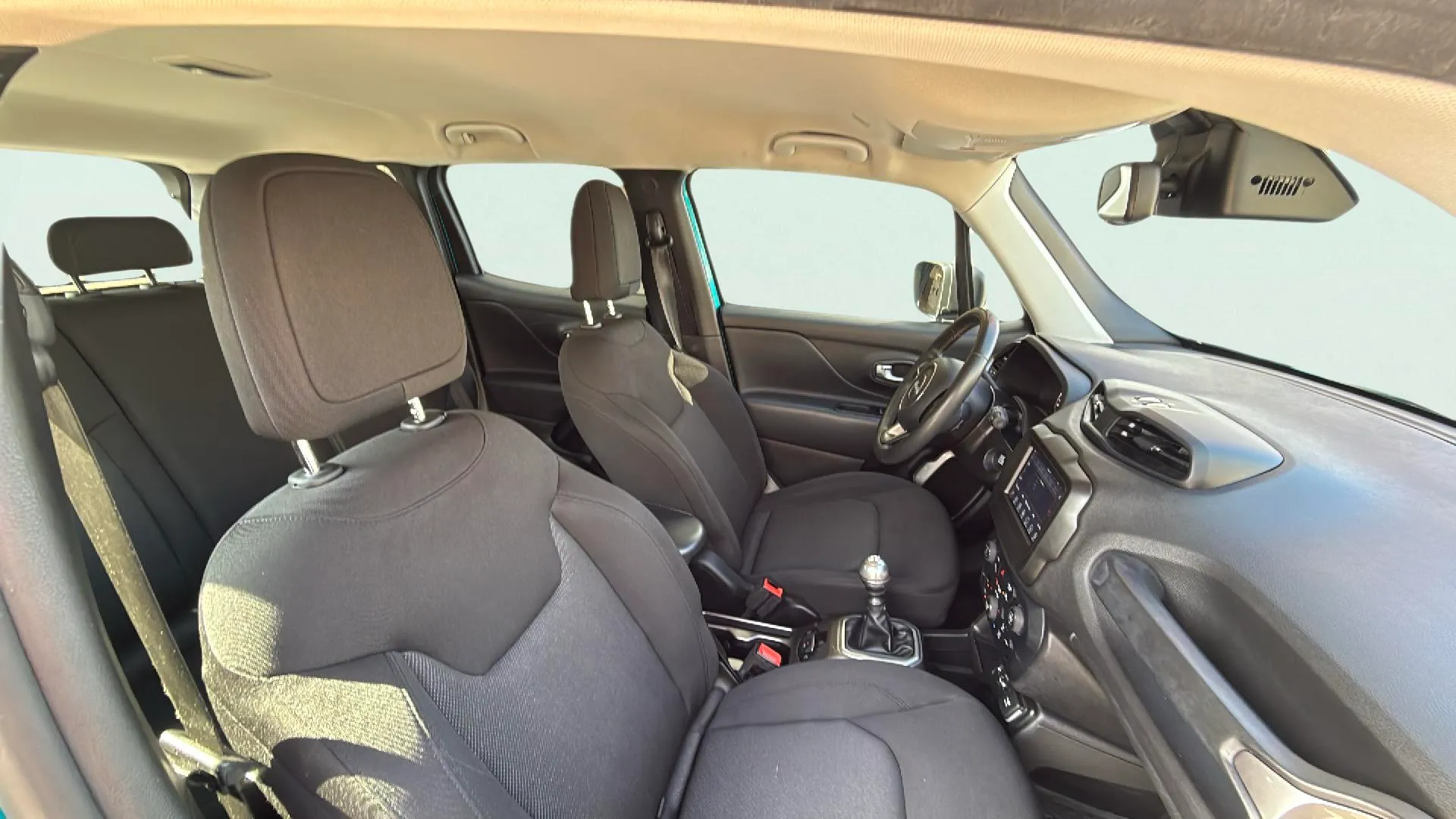 Jeep Renegade Limited 1.0G 4x2 - foto 13