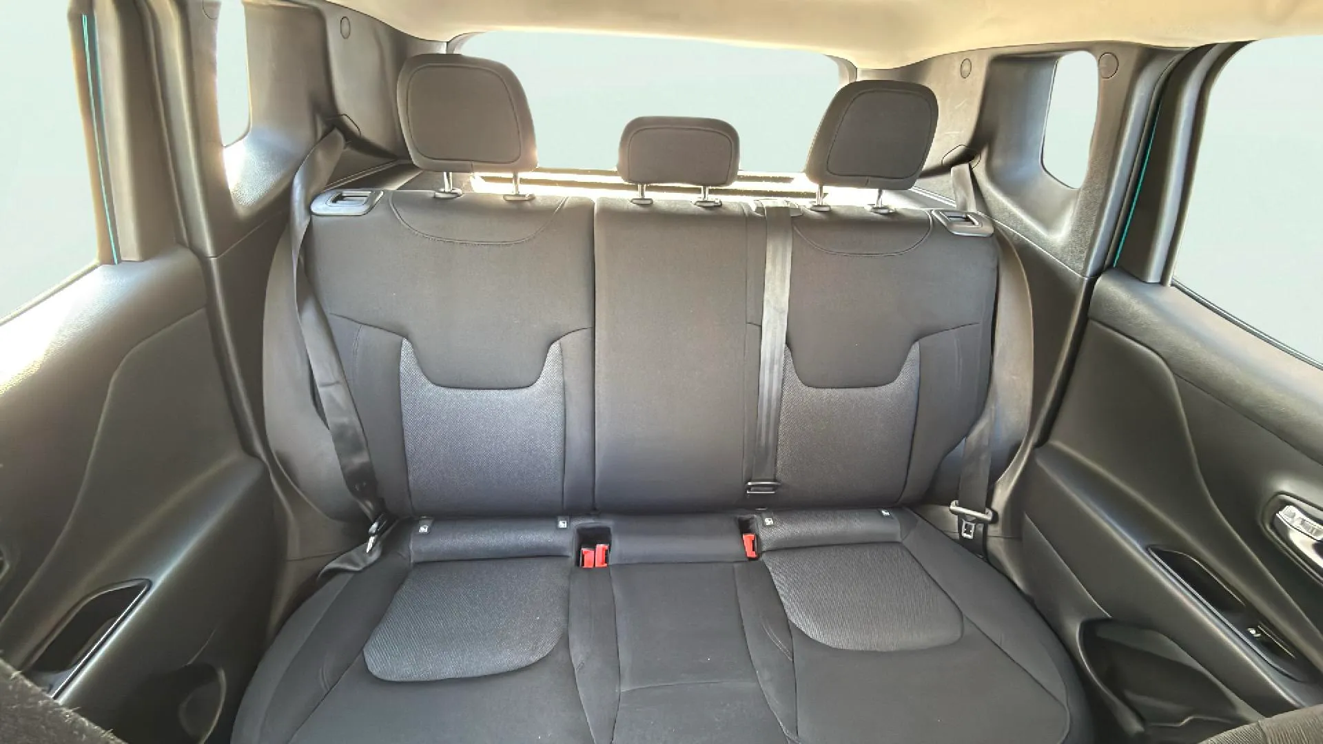 Jeep Renegade Limited 1.0G 4x2 - foto 15