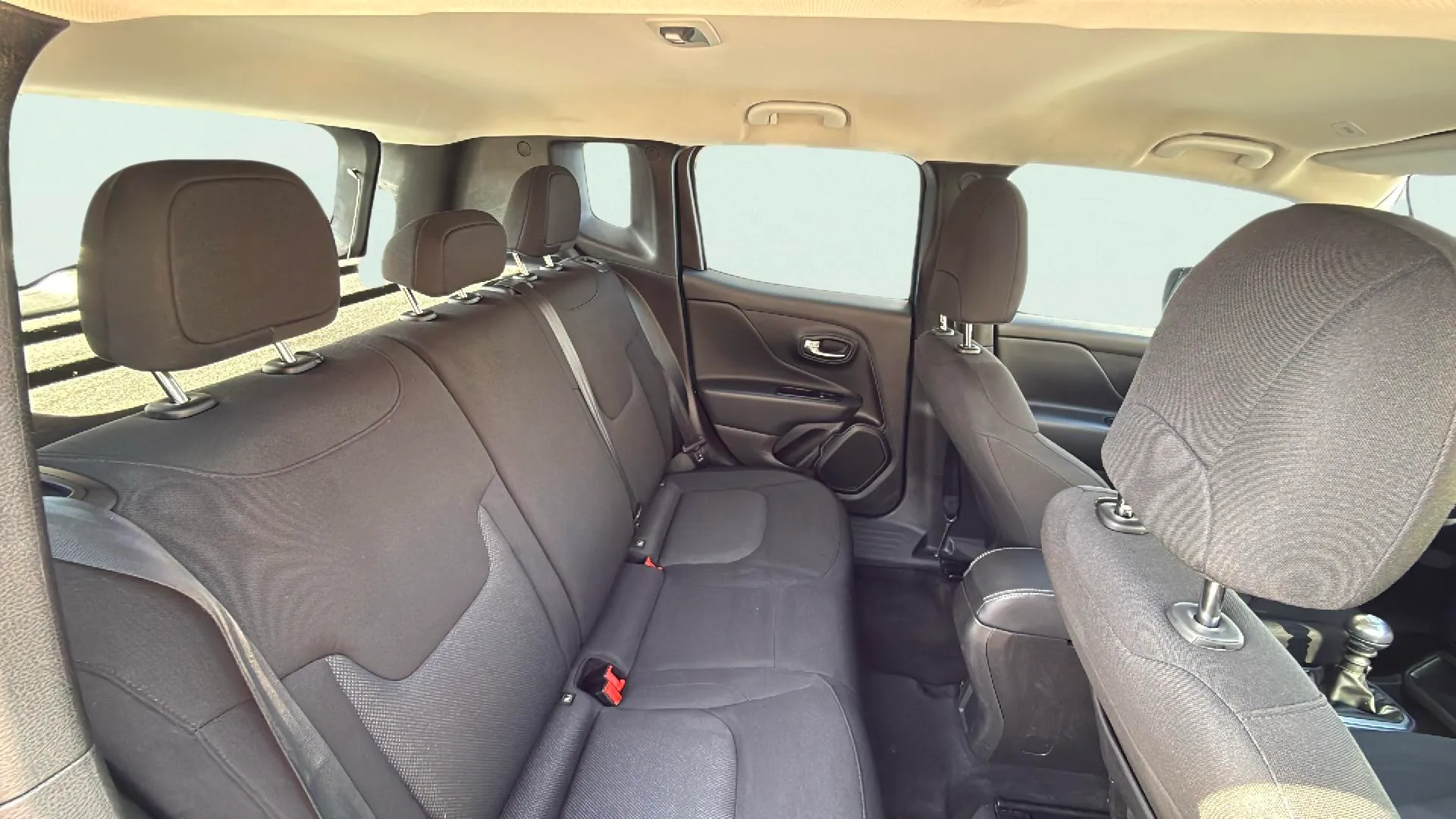 Jeep Renegade Limited 1.0G 4x2 - foto 16