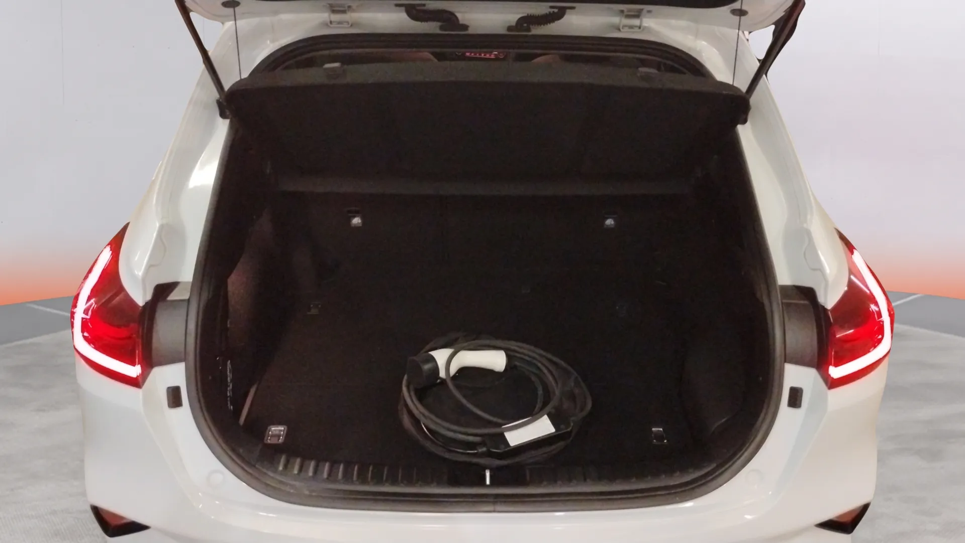Kia XCeed 1.6 GDi PHEV eDrive - foto 3