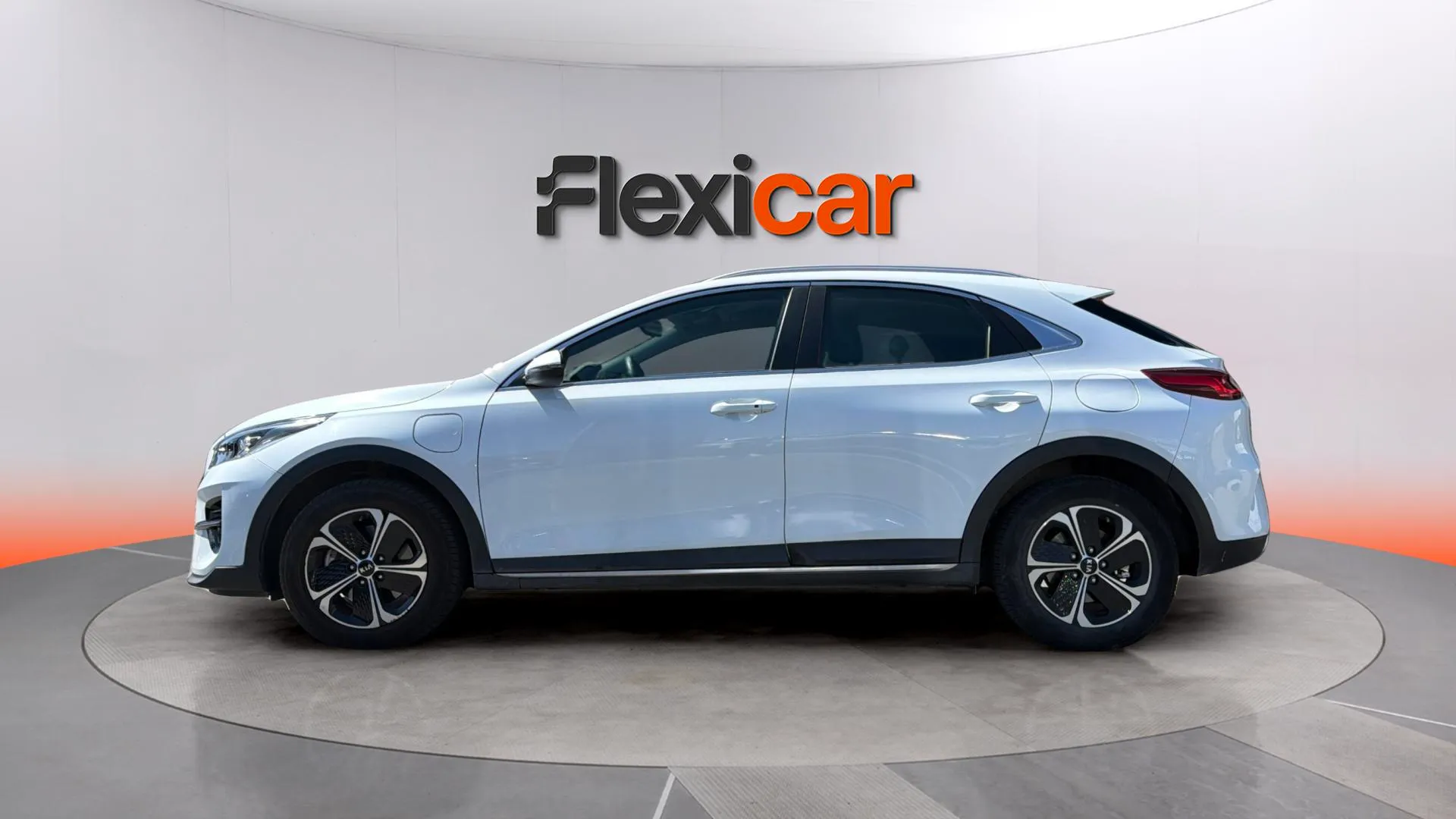 Kia XCeed 1.6 GDi PHEV eDrive - foto 4