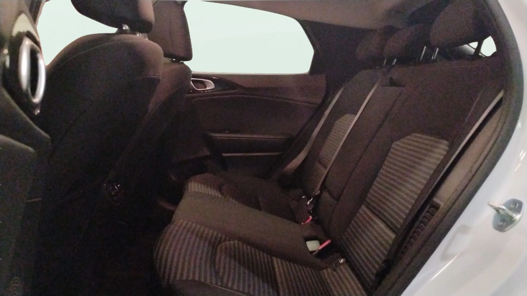 Kia XCeed 1.6 GDi PHEV eDrive - foto 12