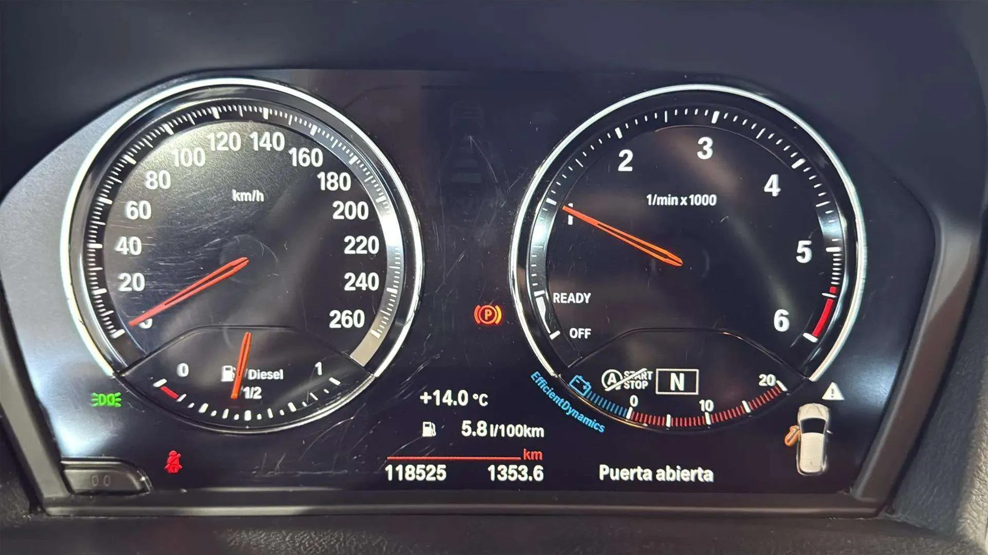 BMW Serie 2 Active Tourer 216d - foto 22
