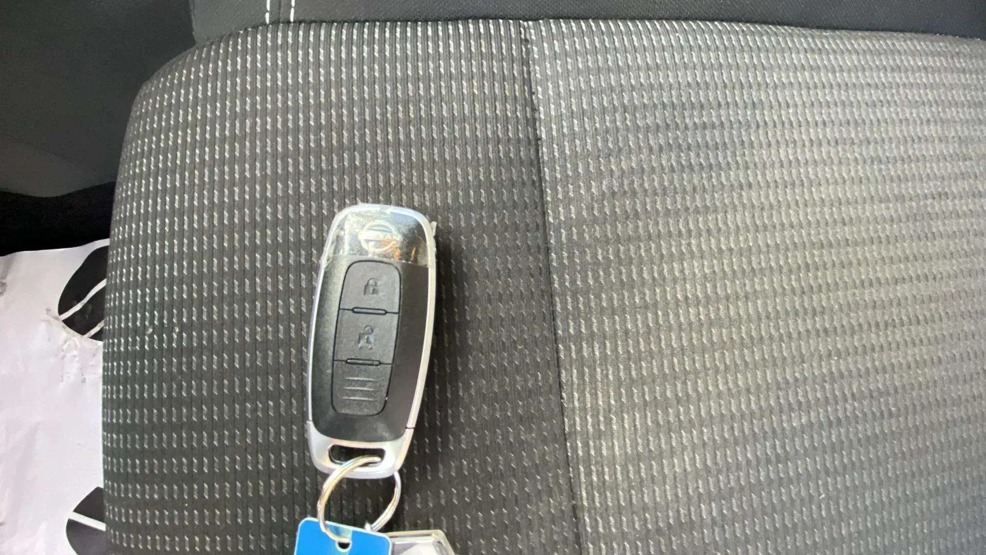 Nissan Qashqai DIG-T mHEV 4x2 Acenta - foto 19