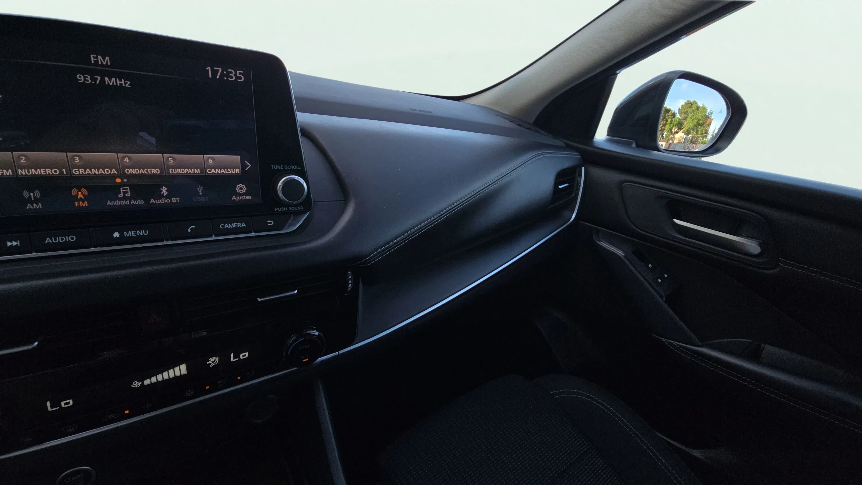 Nissan Qashqai DIG-T mHEV CVT Acenta - foto 24