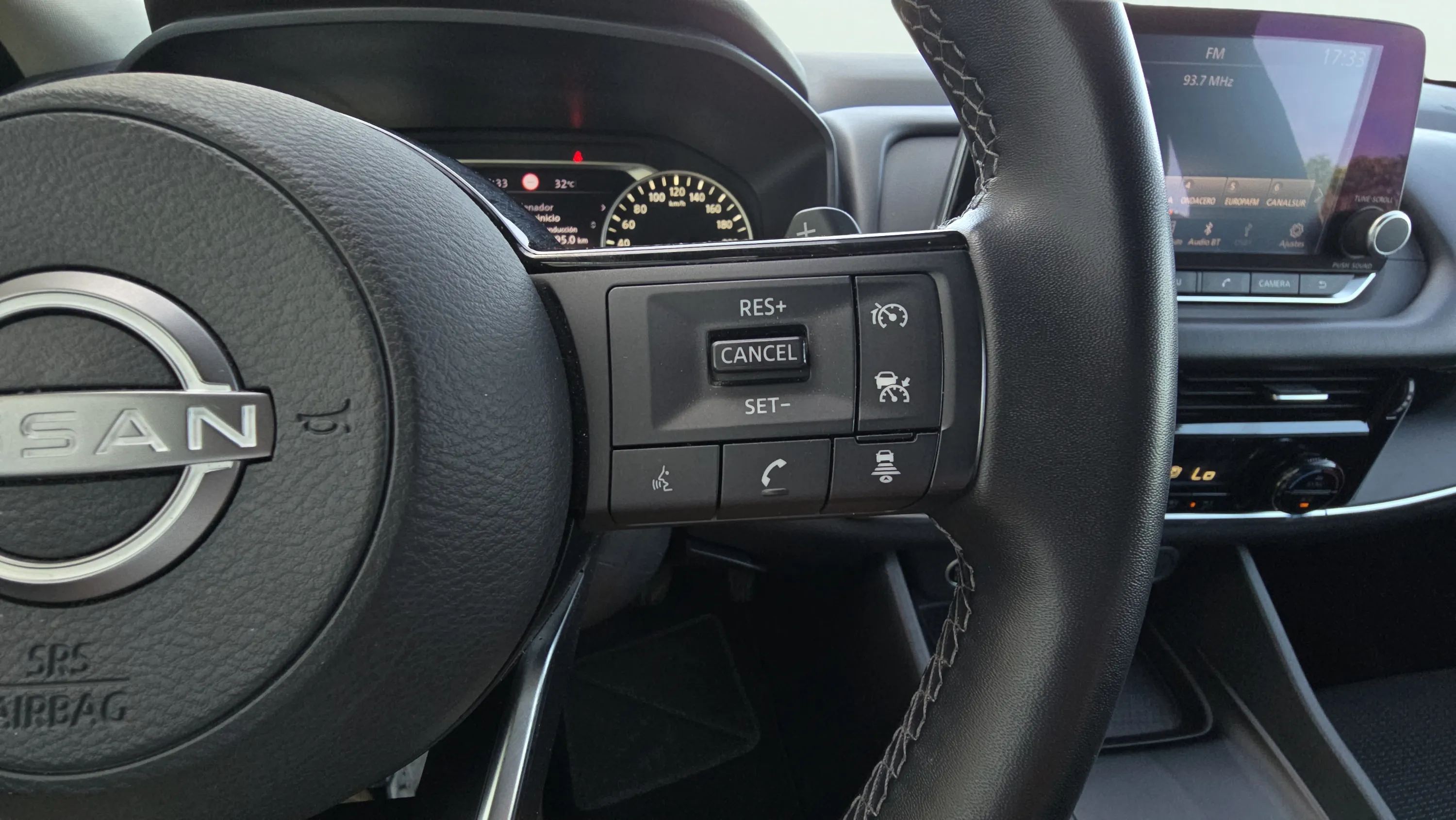 Nissan Qashqai DIG-T mHEV CVT Acenta - foto 17