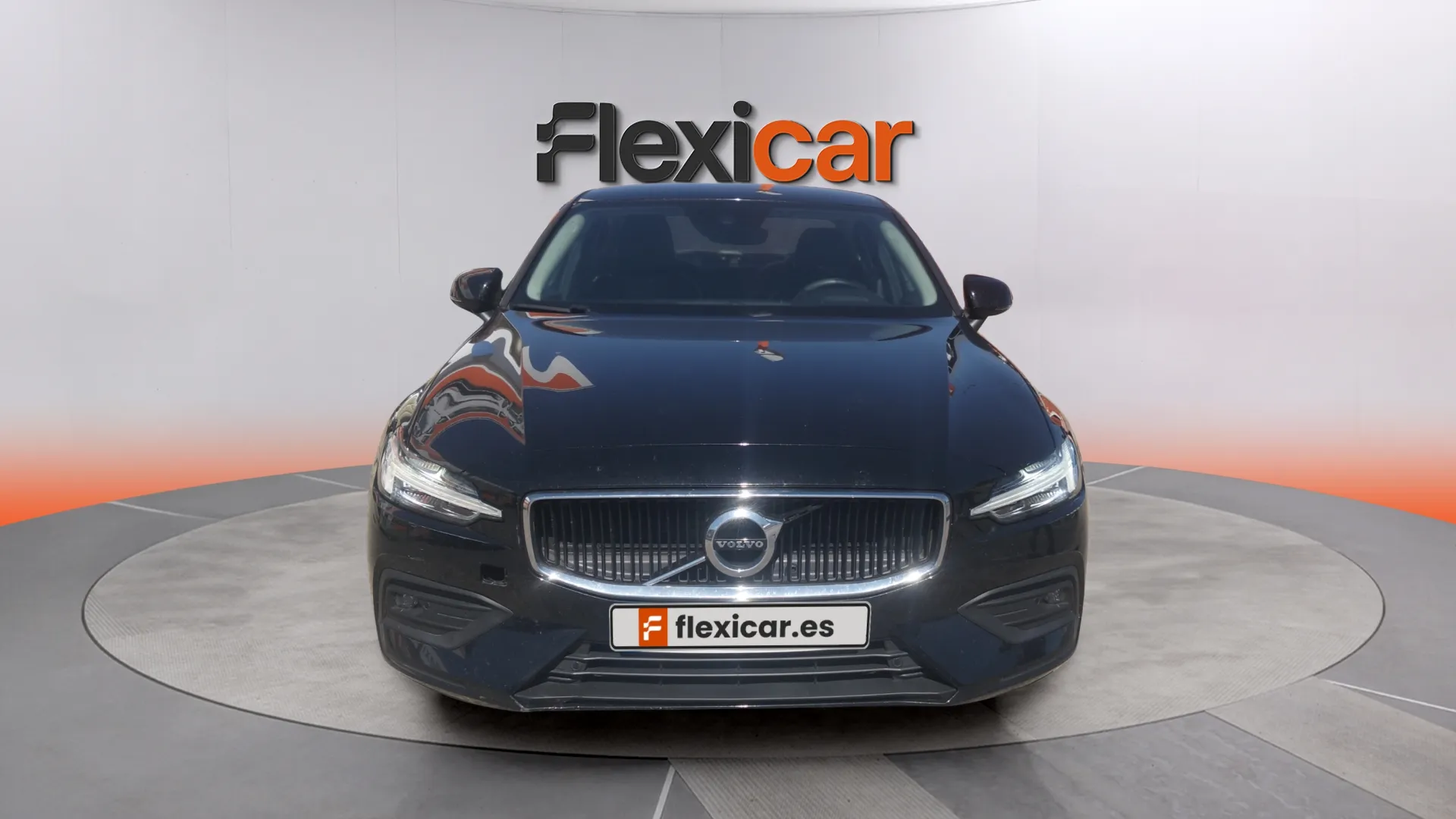 Volvo S60 B4(G) FWD Momentum Pro aut - foto 2