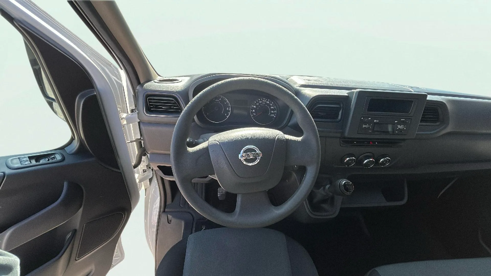 Nissan Interstar 2.0 Diesel - foto 7