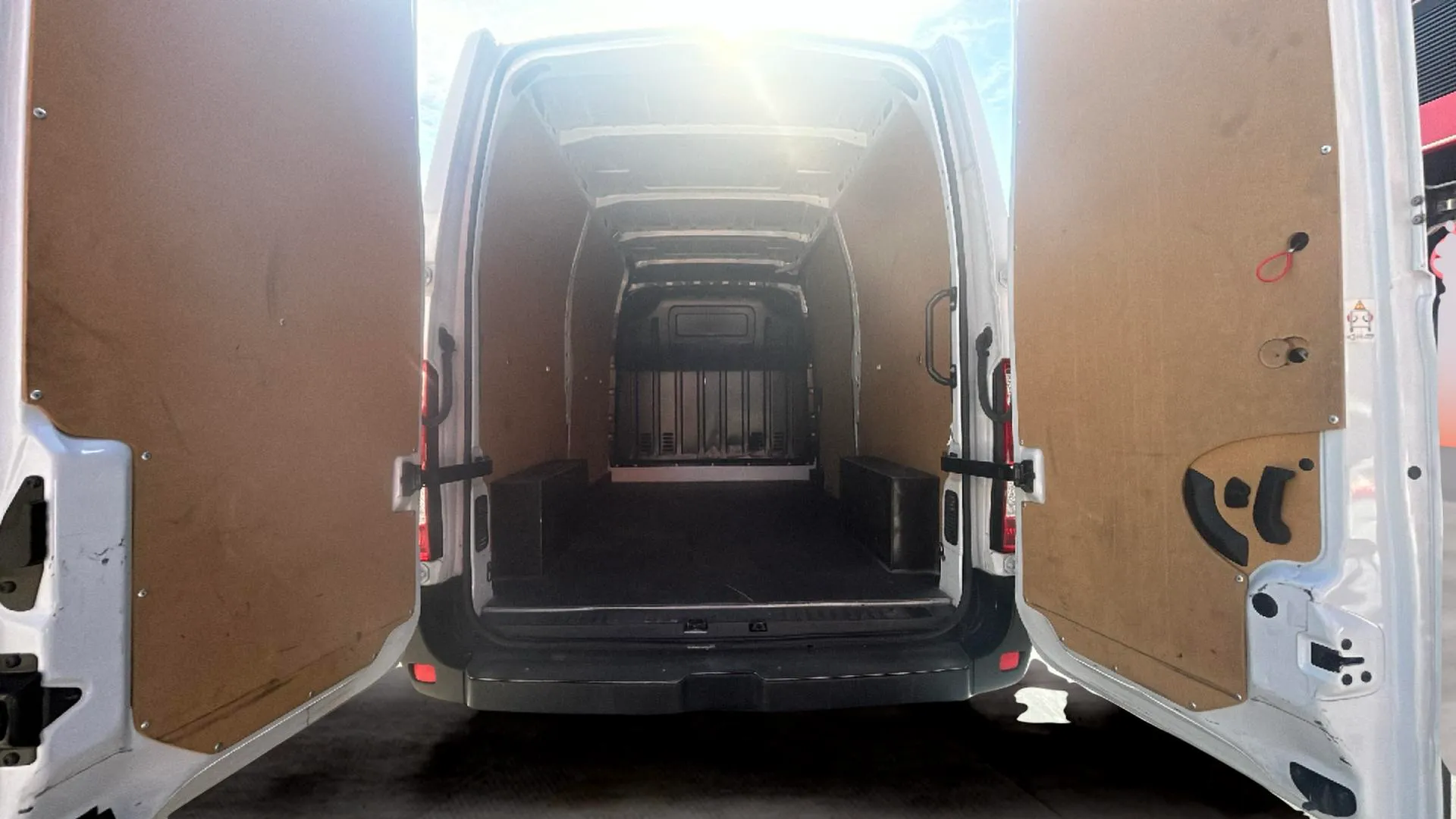 Nissan Interstar 2.0 Diesel - foto 14