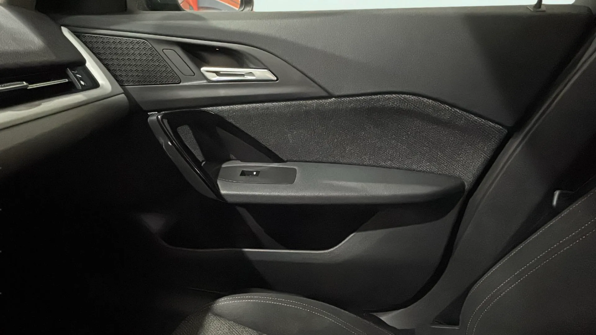 BMW X1 sDrive18d - foto 10