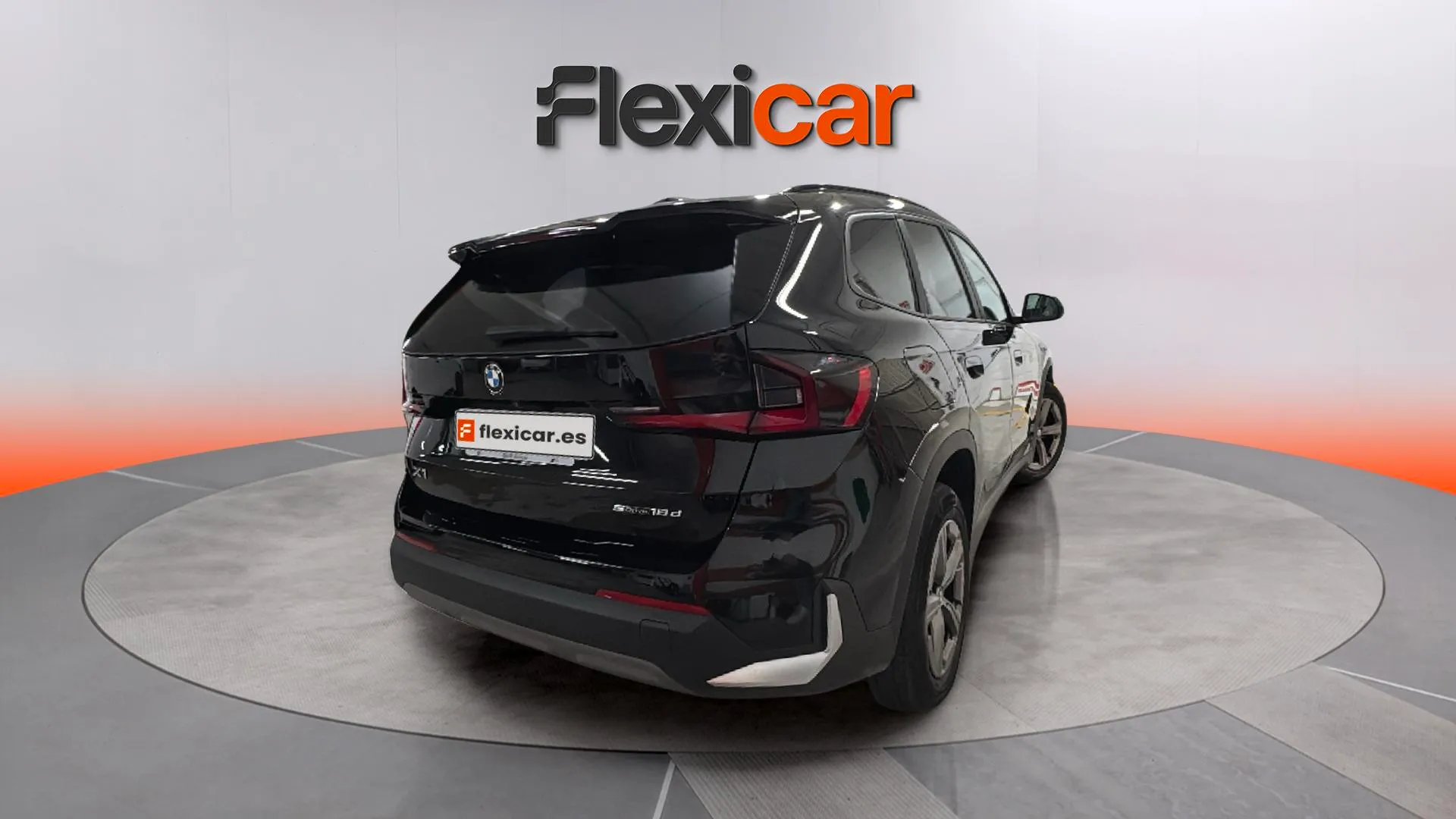 BMW X1 sDrive18d - foto 7