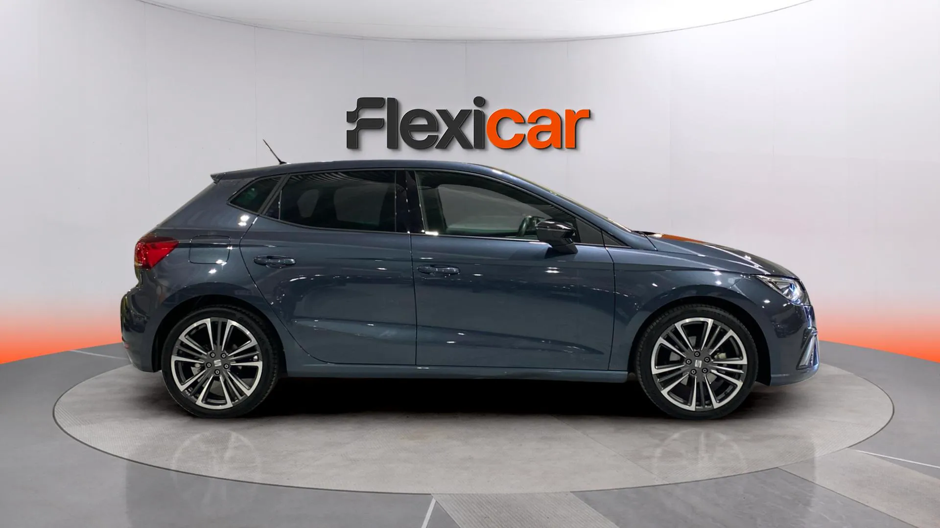 SEAT Ibiza 1.0 TSI DSG FR 40 Aniversario - foto 5