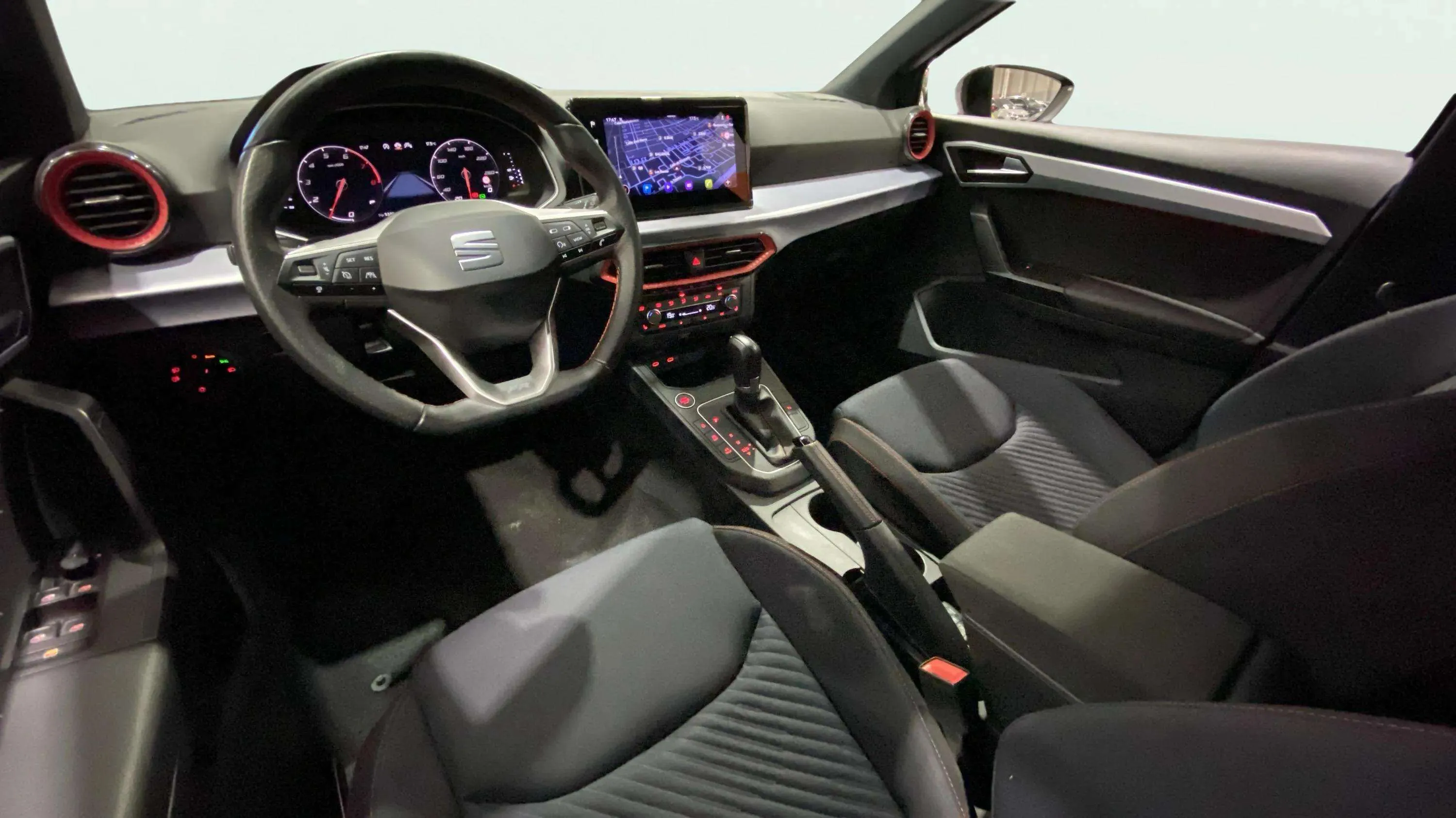 SEAT Ibiza 1.0 TSI DSG FR 40 Aniversario - foto 34