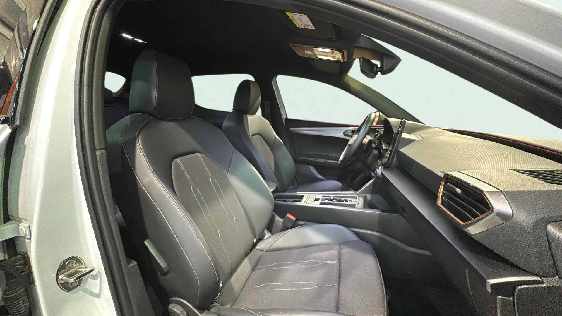 Cupra León 2.0 TSI DSG - foto 16
