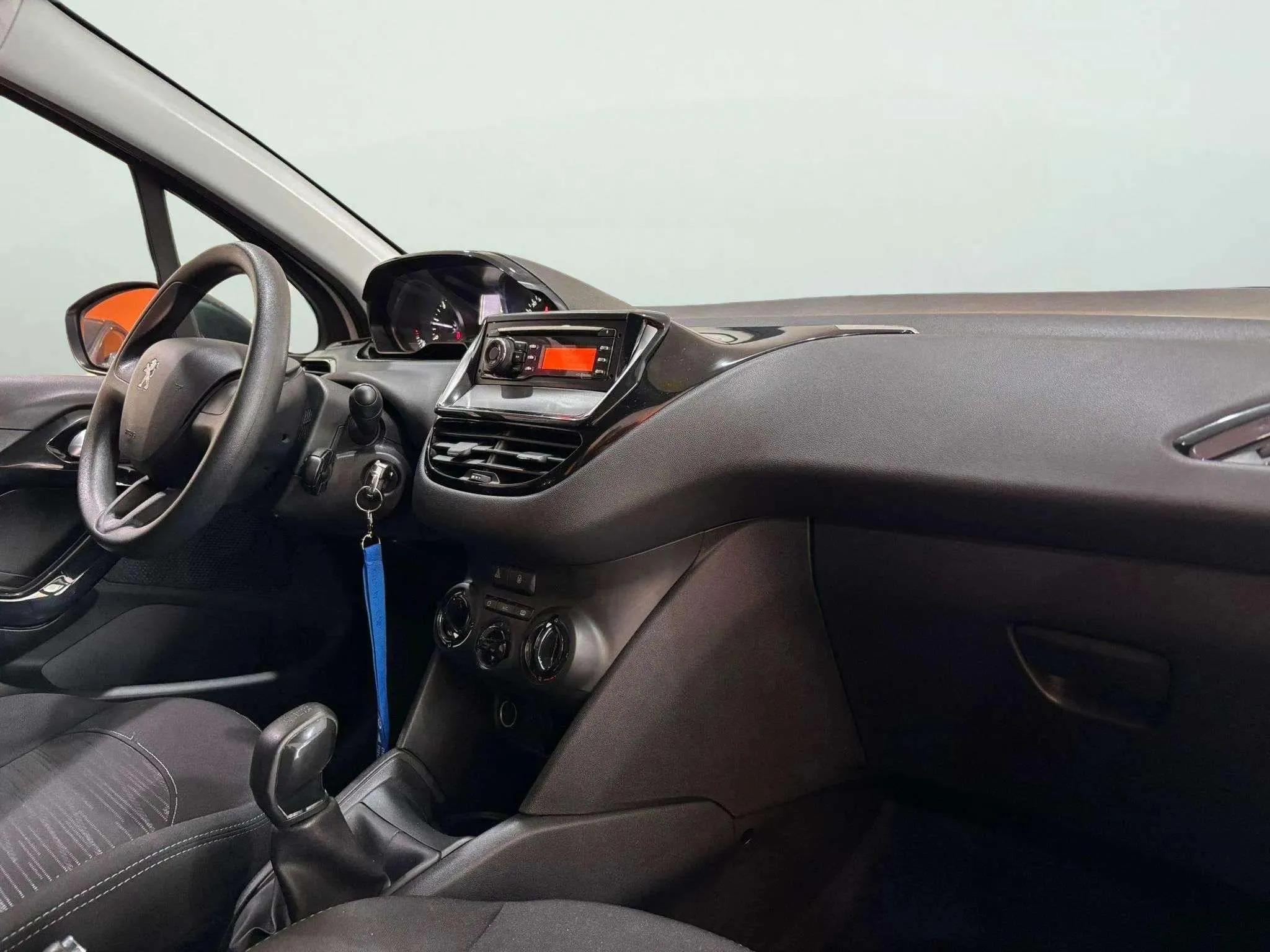 Peugeot 208 Access 1.6 BlueHDi - foto 8
