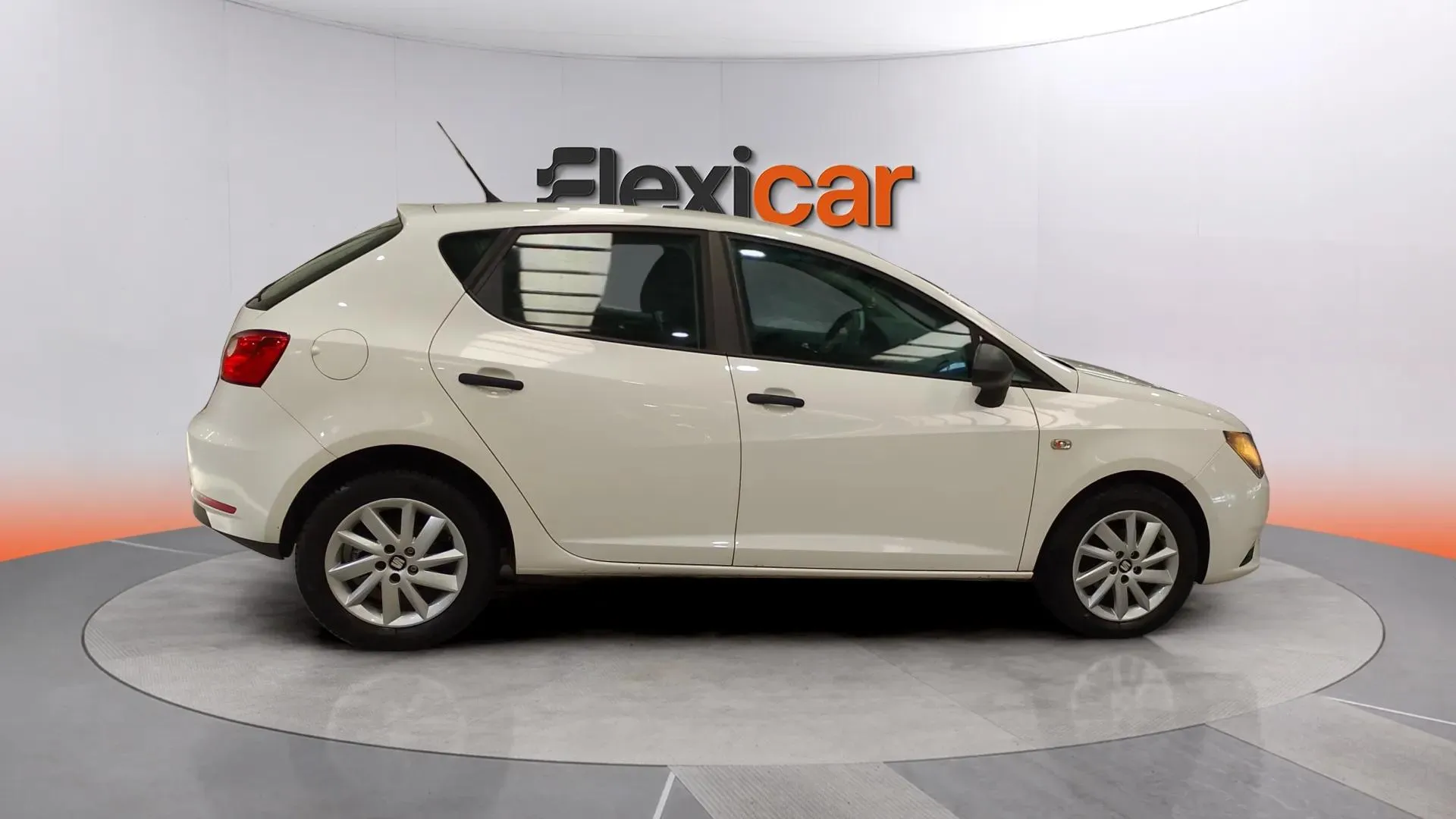SEAT Ibiza 1.4 TDI Style - foto 3