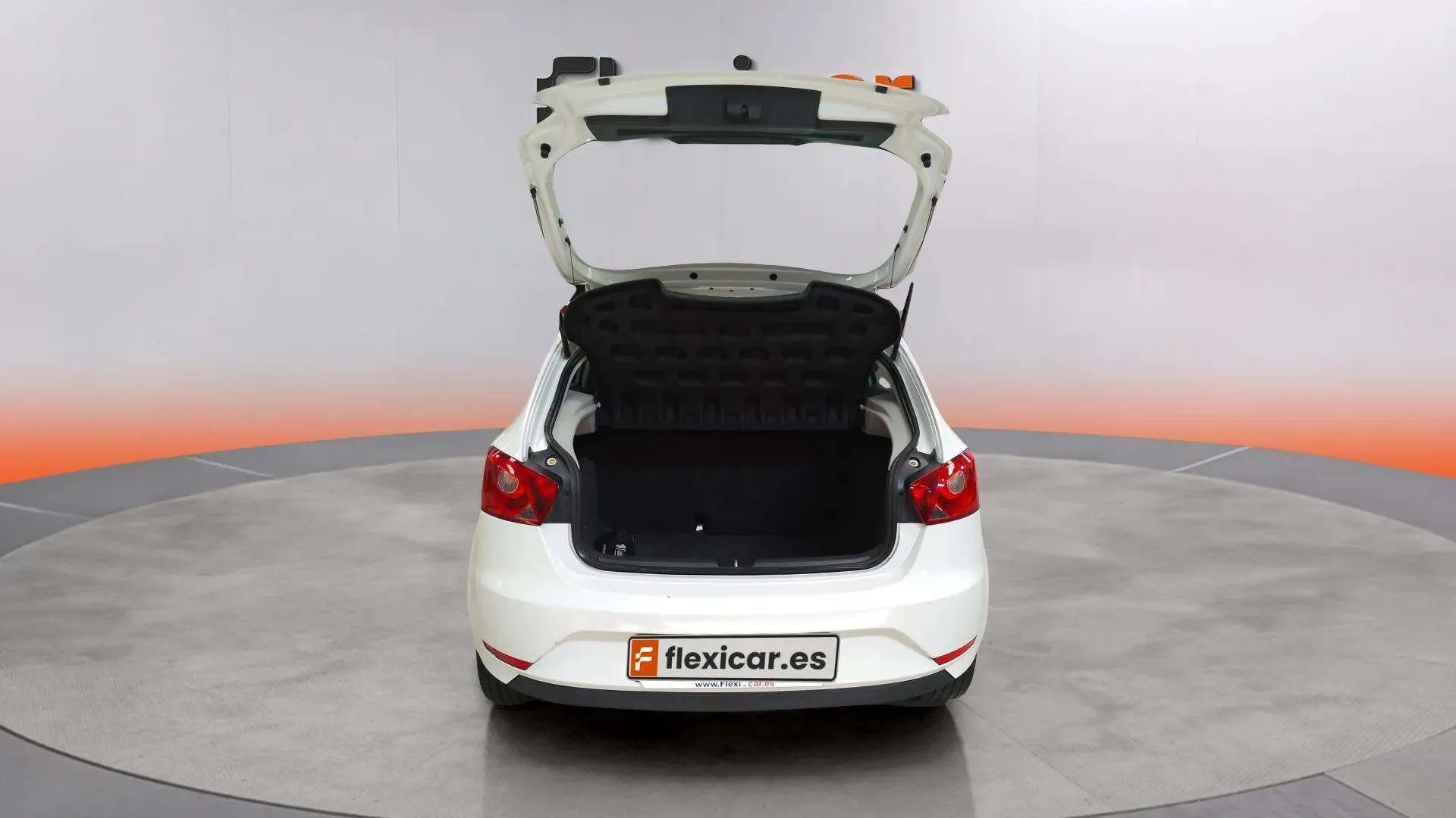 SEAT Ibiza 1.4 TDI Style - foto 16