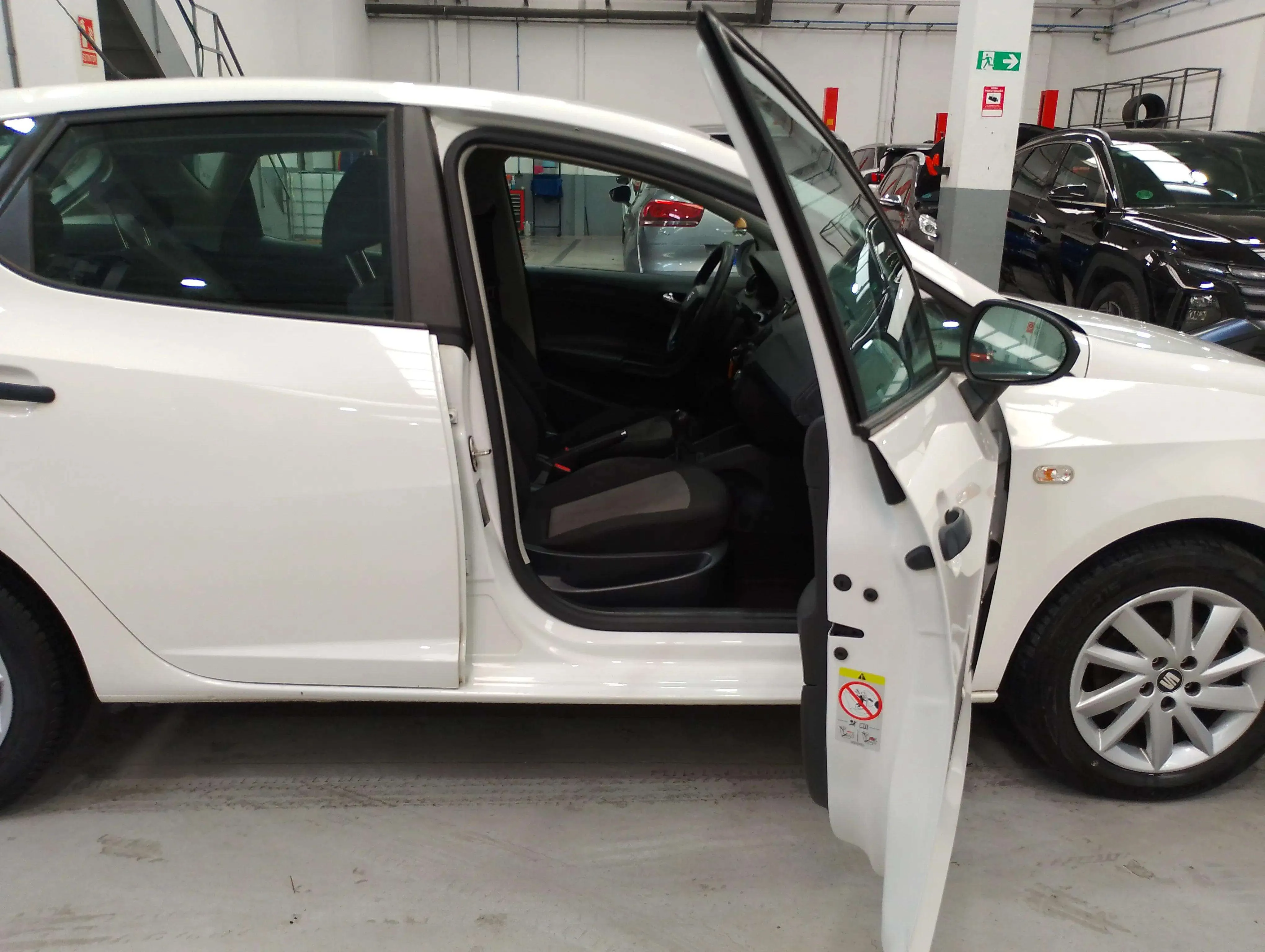 SEAT Ibiza 1.4 TDI Style - foto 14