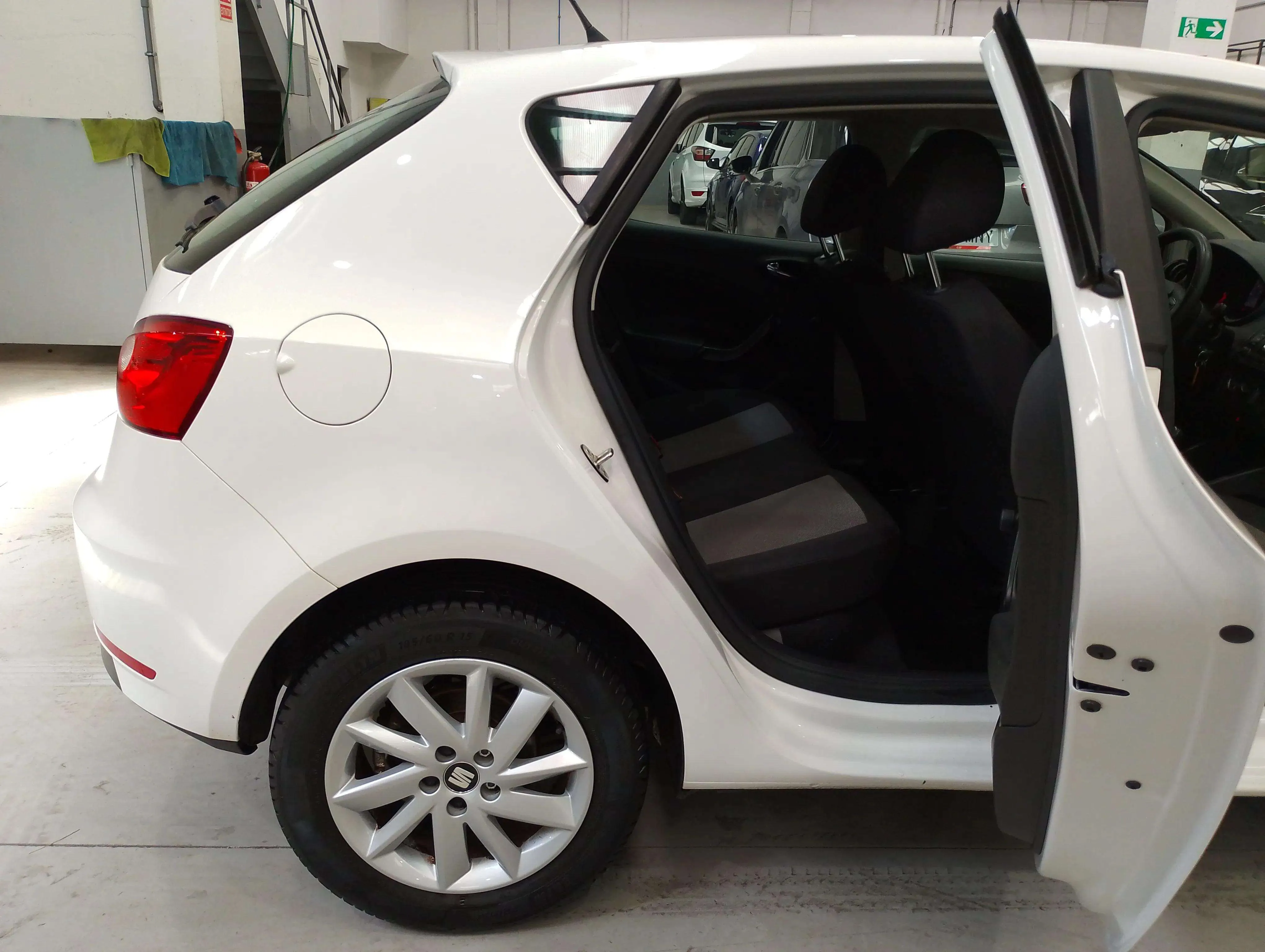 SEAT Ibiza 1.4 TDI Style - foto 13
