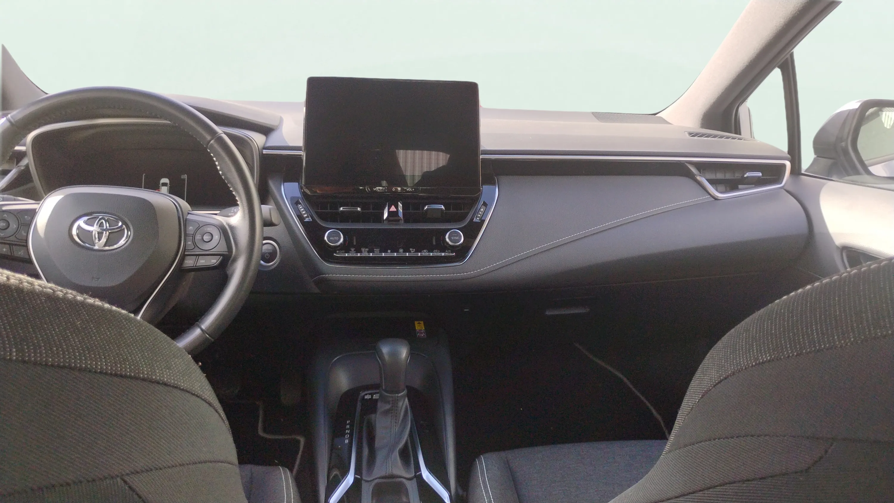 Toyota Corolla 140H Style Edition - foto 7