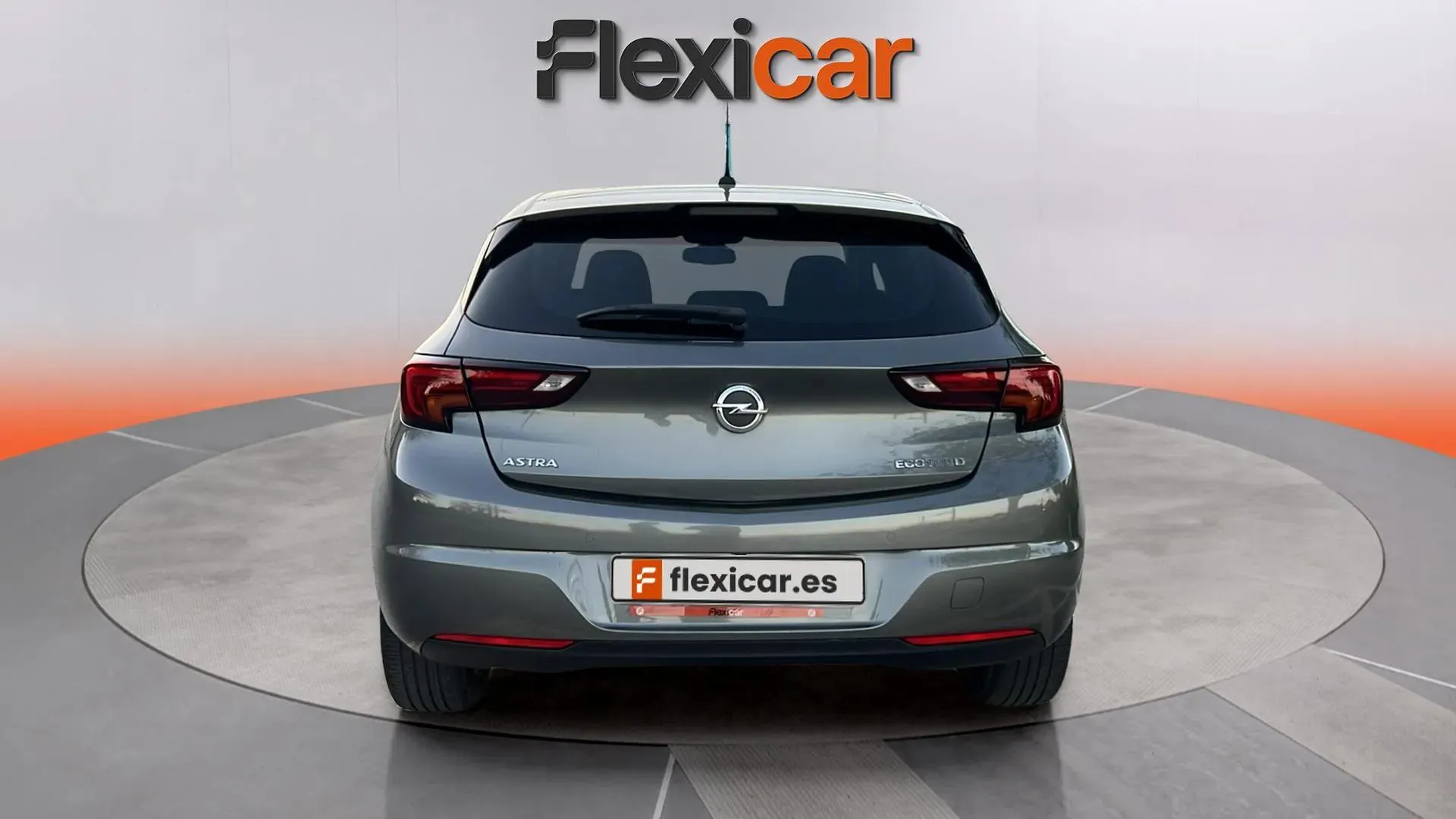 Opel Astra 1.6 CDTi Dynamic - foto 7