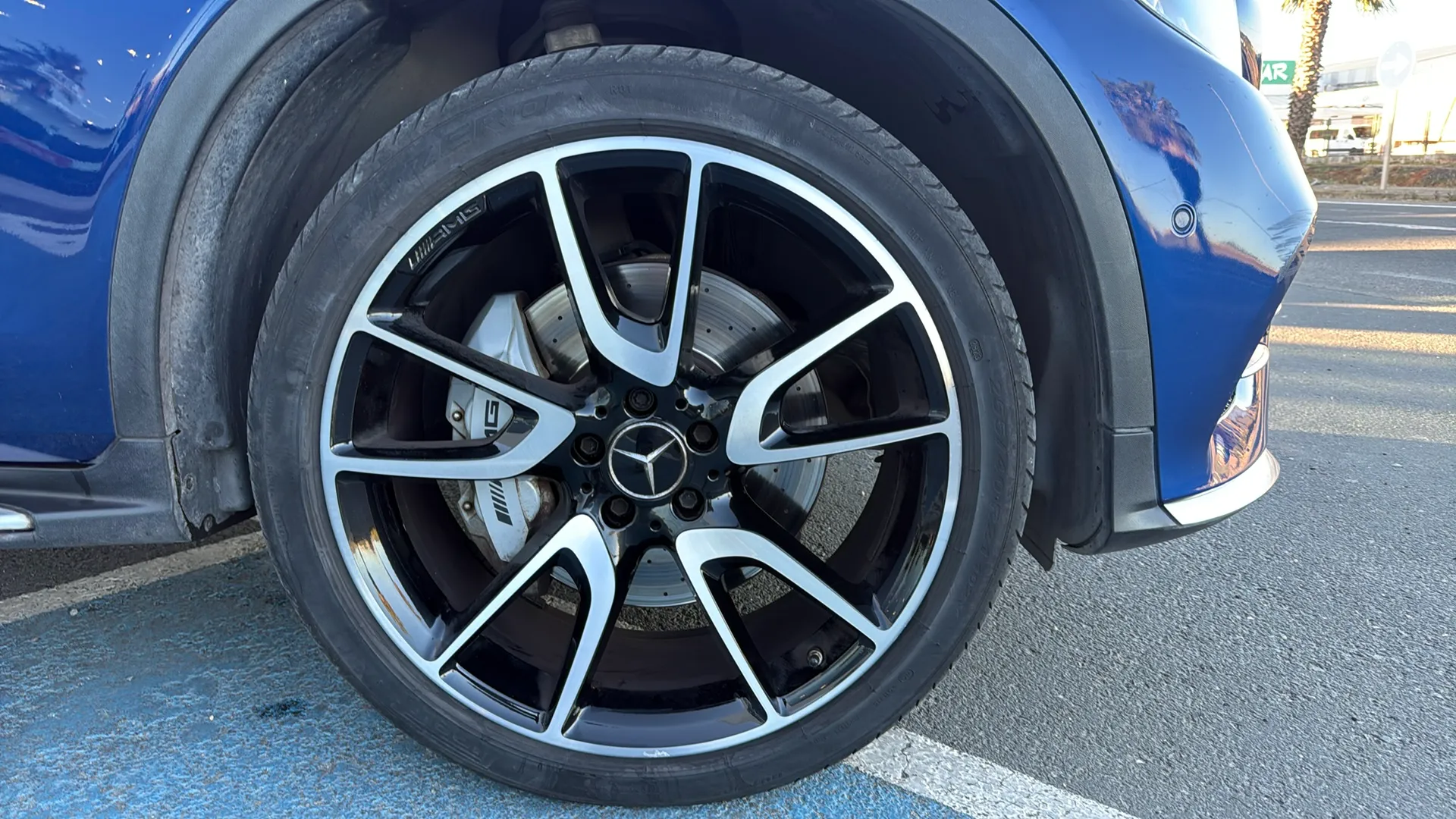 Mercedes-Benz GLC Mercedes-AMG GLC 43 4MATIC - foto 16