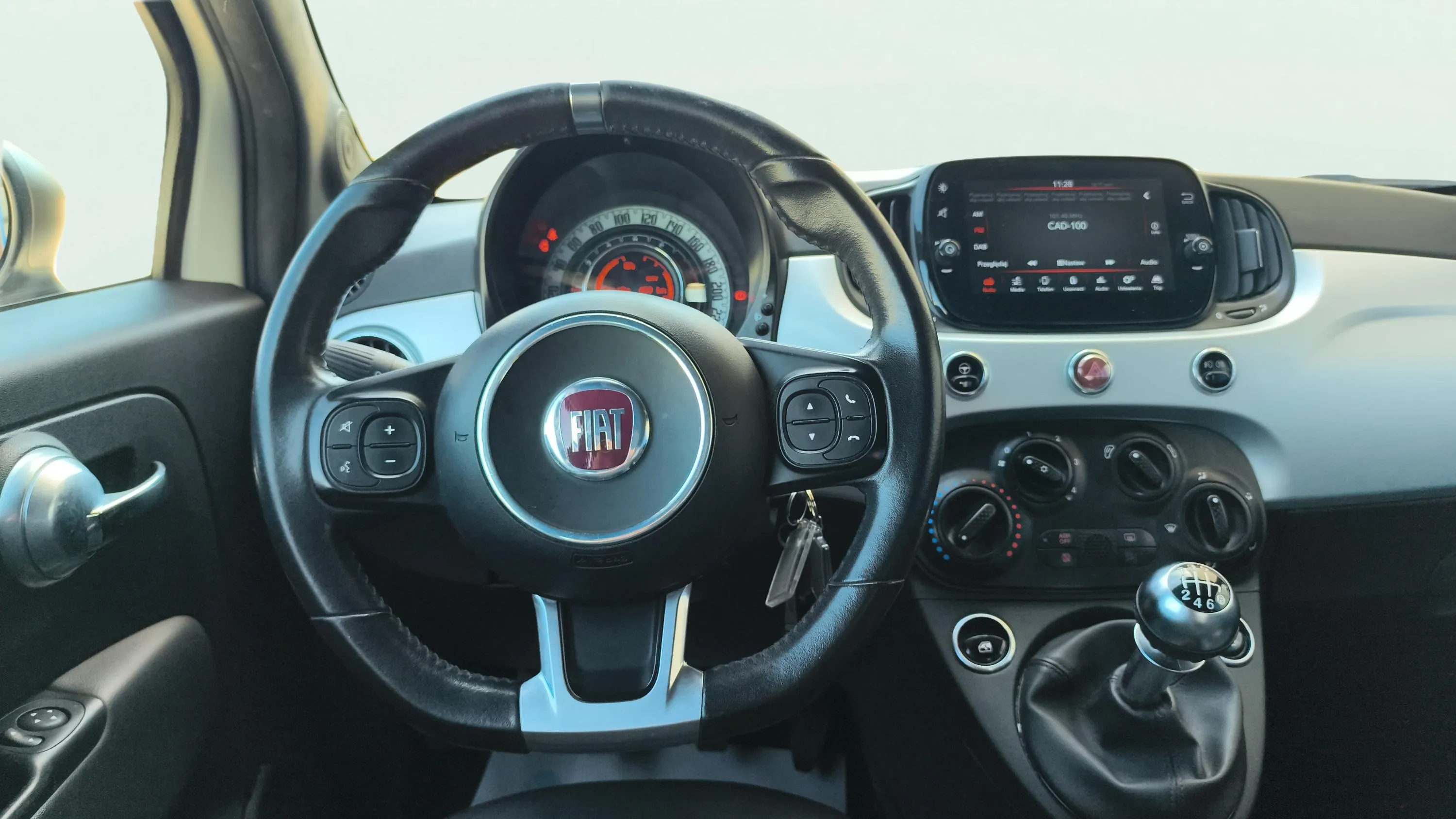 Fiat 500 Sport 1.0 Hybrid - foto 11
